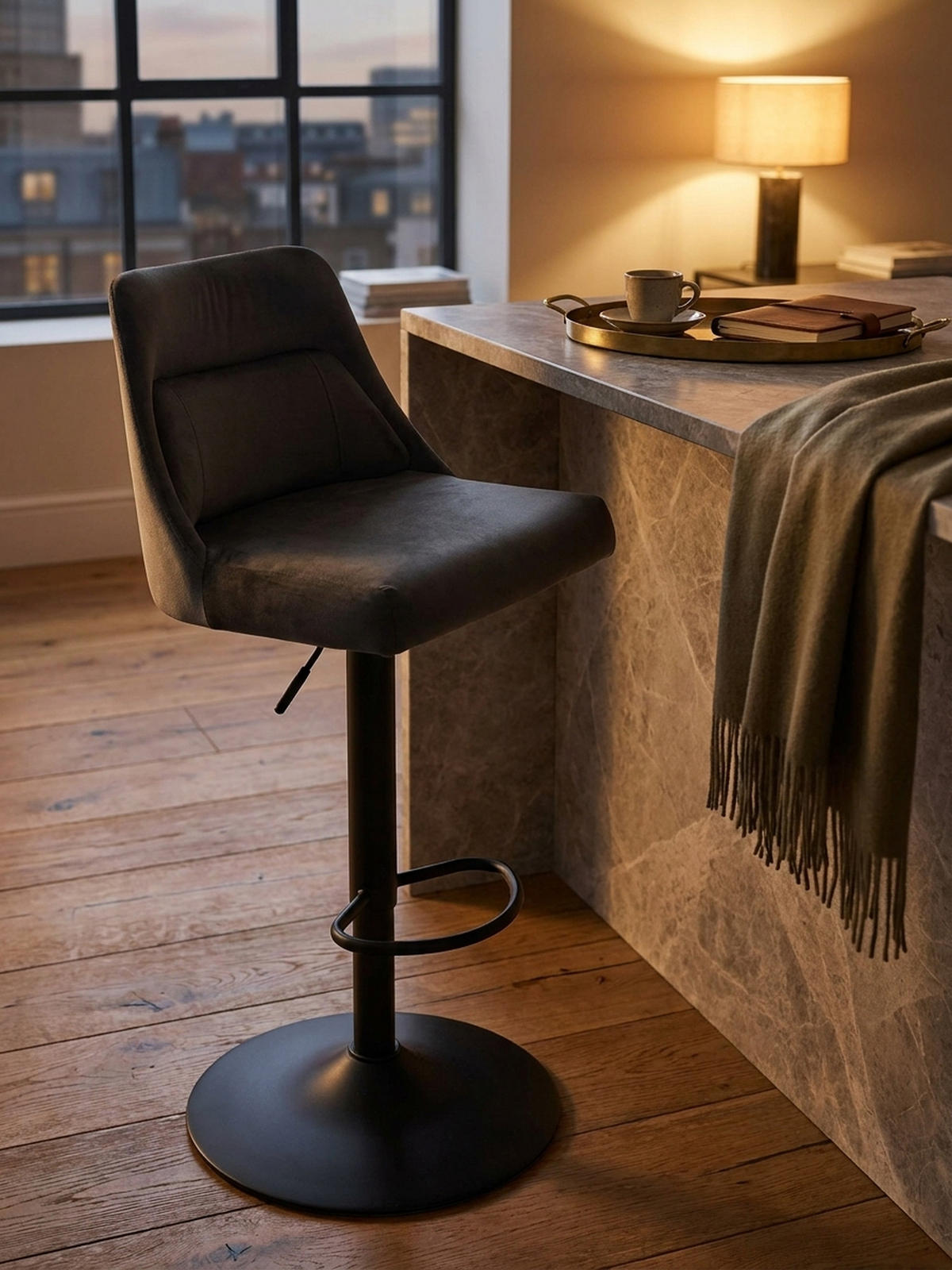 BARHOCKER Samt Lehne Höhenverstellbar Trompetenfuß Gepolstert, Grau 45x51x106 cm - Schwarz/Grau, Textil/Metall (45/106/51cm) - KADIMA DESIGN