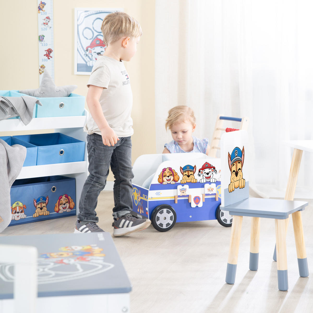 BULLY-SCHIEBEBUS Paw Patrol - Weiß, Holzwerkstoff (34/53.5/55cm) - Roba