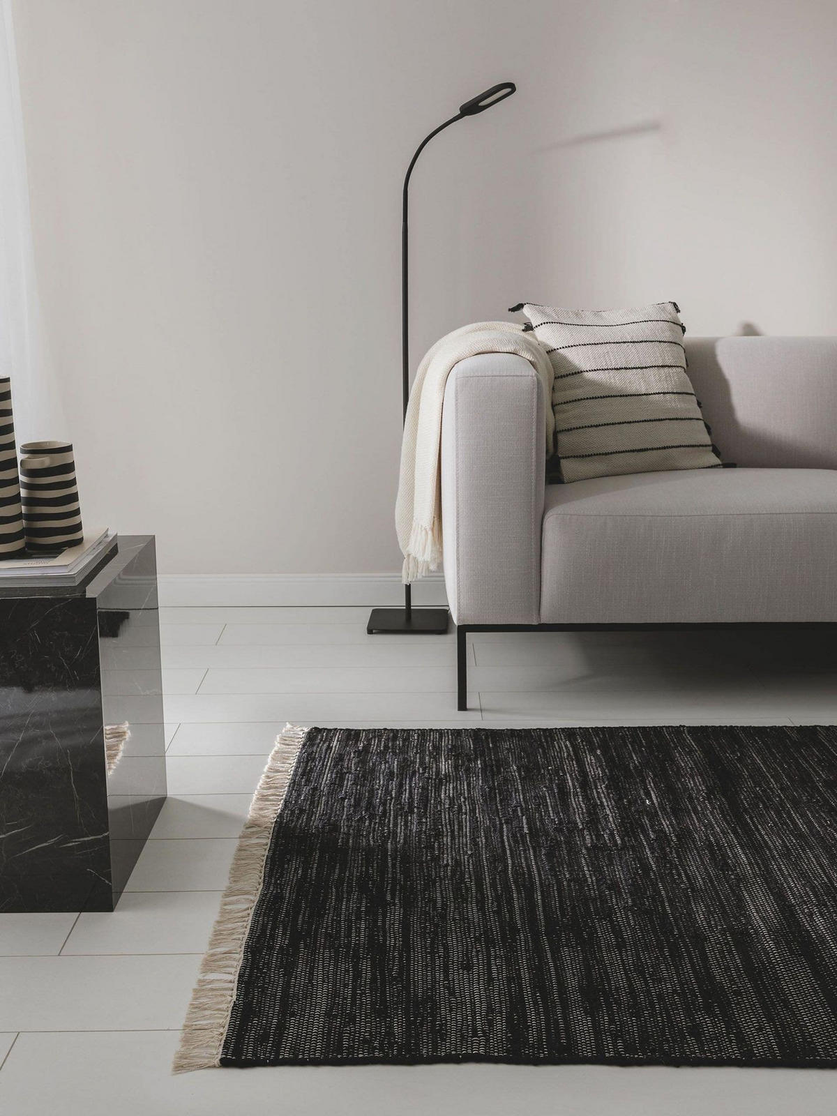 TEPPICH aus recyceltem Material Tom Schwarz 120x170 cm - Schwarz, Textil (120/1cm) - KUNSTLOFT