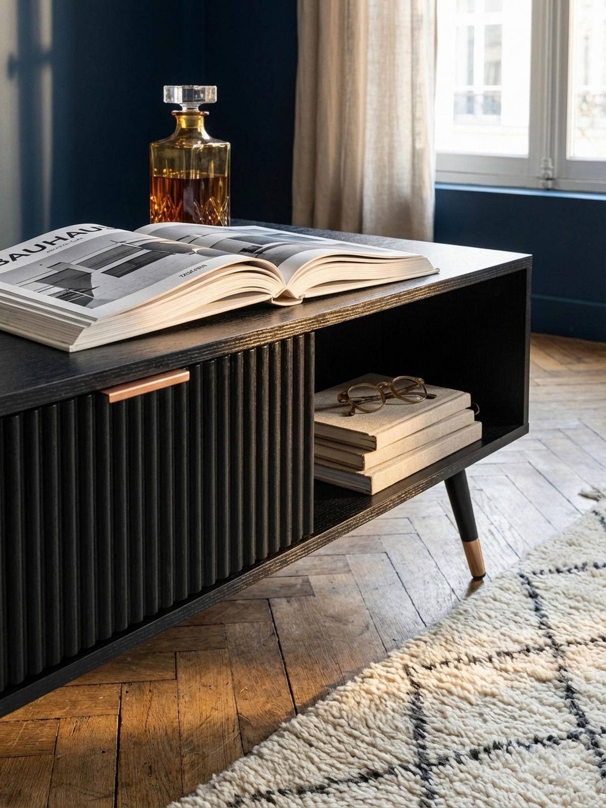 COUCHTISCH Schwarz Eiche-Dekor mit Stauraum 110x60x43 cm Metallbeine - Goldfarben/Schwarz, Holzwerkstoff/Metall (60/110/43cm) - KADIMA DESIGN