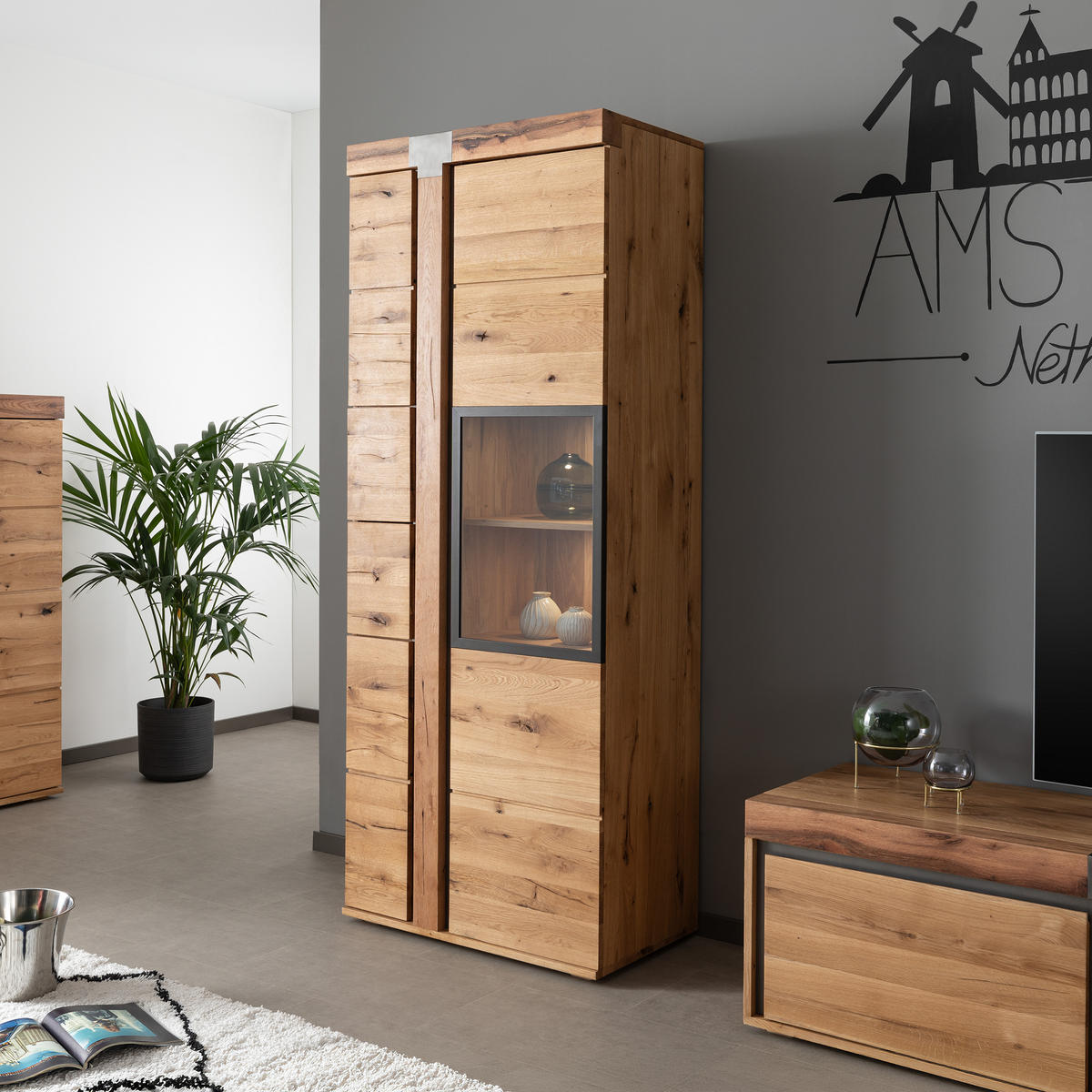VITRINE Wildeiche / Zerreiche 80x45x204 natur geölt NEW AMSTERDAM #08 - Naturfarben, Holz (80/204/45cm) - Massivmoebel24