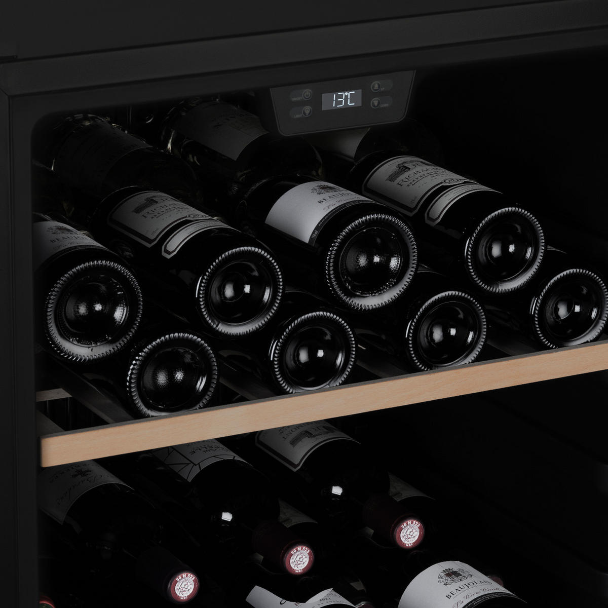 WEINKÜHLSCHRANK CAVCB122 Schwarz, von 122 Flaschen, 242L 5 Regale Thermoelektrische Kühlung, LED Anti-UV - Schwarz, Metall (55/127/55.5cm) - Les Petits Champs