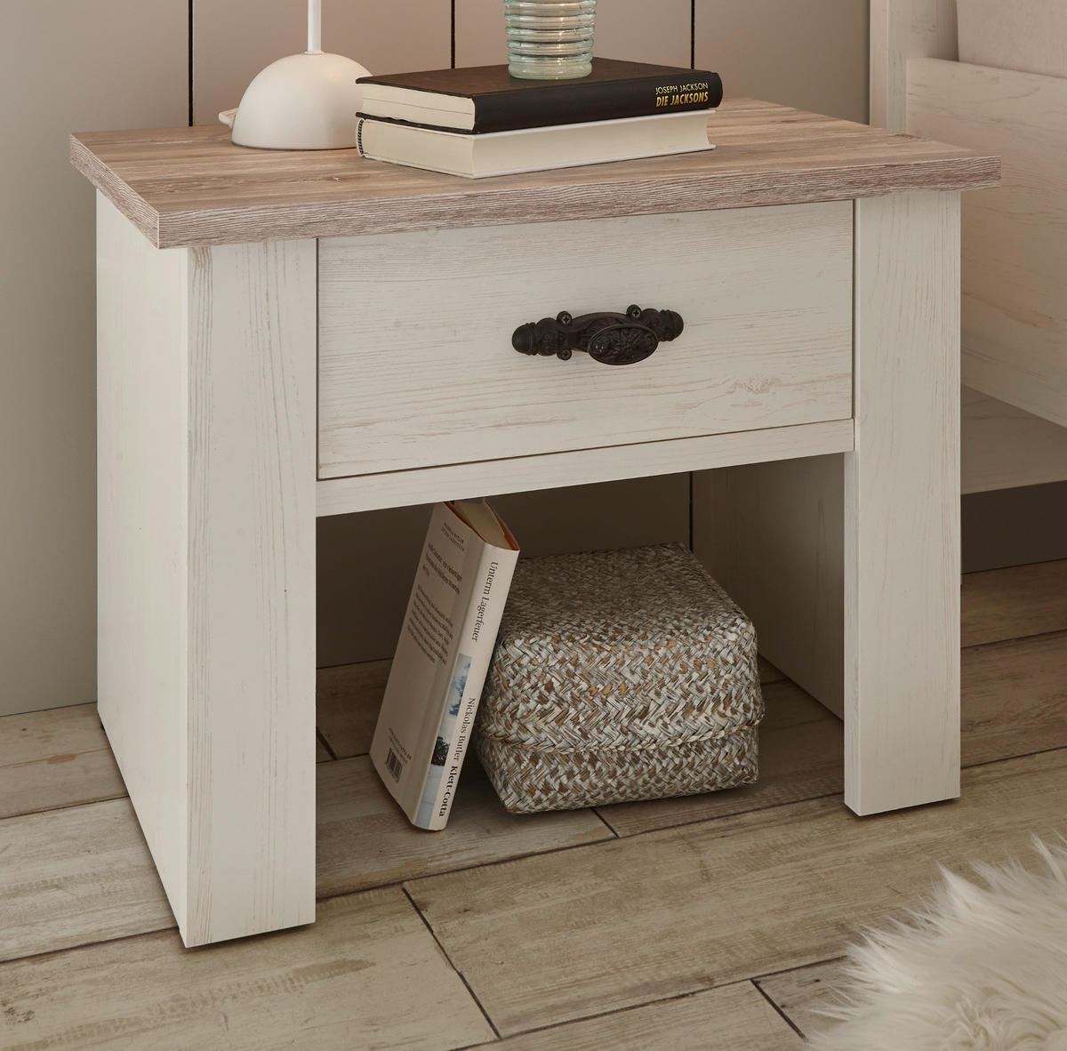 NACHTTISCH Pinie weiß, Oslo Pinie Landhaus, Nachtkommode, 58 x 45 cm - Weiß/Pinienfarben, Holzwerkstoff/Metall (40/86/58cm) - Furn.Design