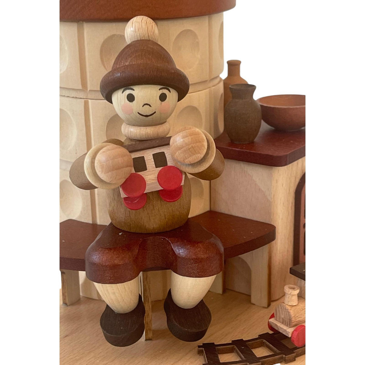 RÄUCHER-KACHELOFEN Junge mit Eisenbahn 21/17/17 cm - Multicolor, Metall (17/21/17cm)