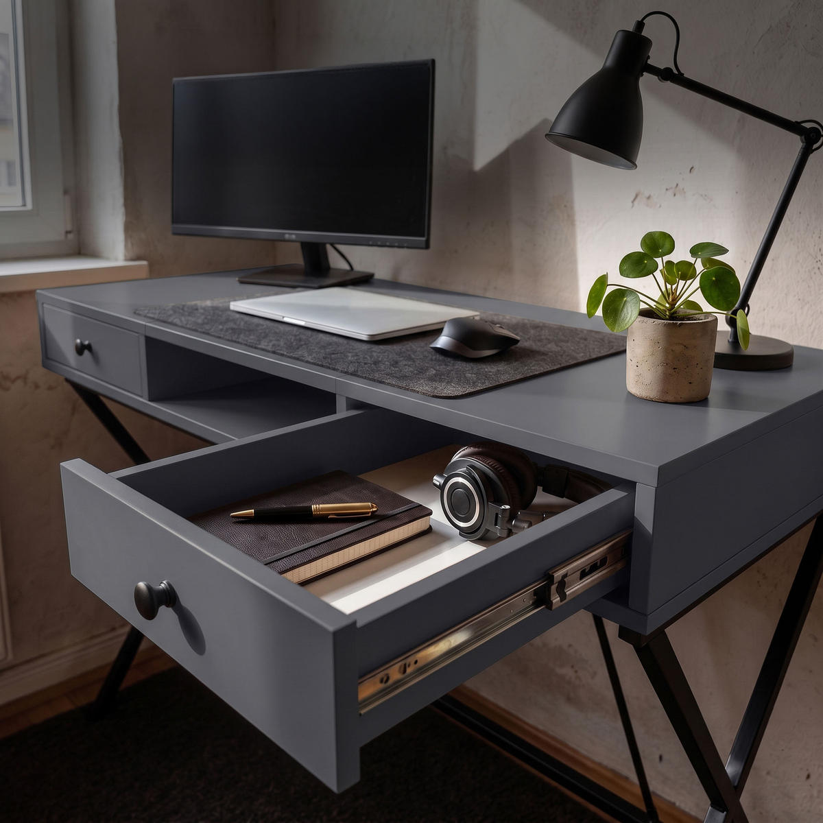 SCHREIBTISCH CROSSLINE 120 cm Graphit - Graphitfarben/Schwarz, Holzwerkstoff (50/120/80.5cm) - Akord