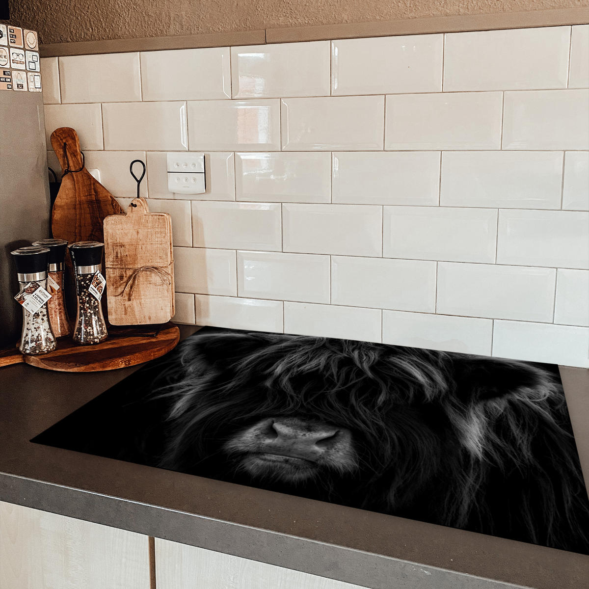 HERDABDECKPLATTE Schottischer Highlander - Kuh - Schwarz - Weiß - Tiere Induktionsmatte 77x51 cm - Schwarz, Kunststoff (77/51/0.2cm) - MuchoWow