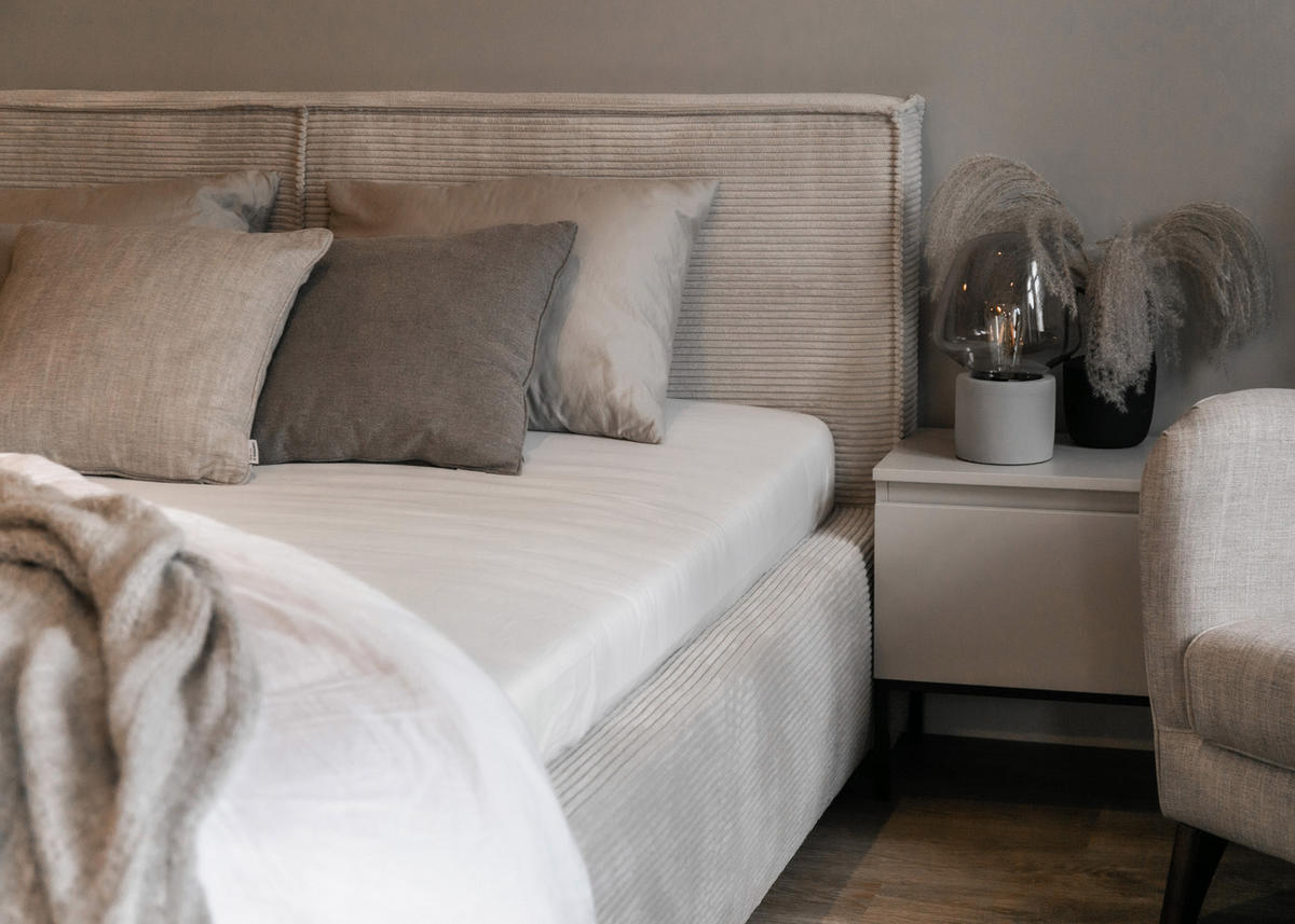 POLSTERBETT Farese Grau-beige Cordbezug 160 cm - Greige, Textil (160/200cm) - Selsey