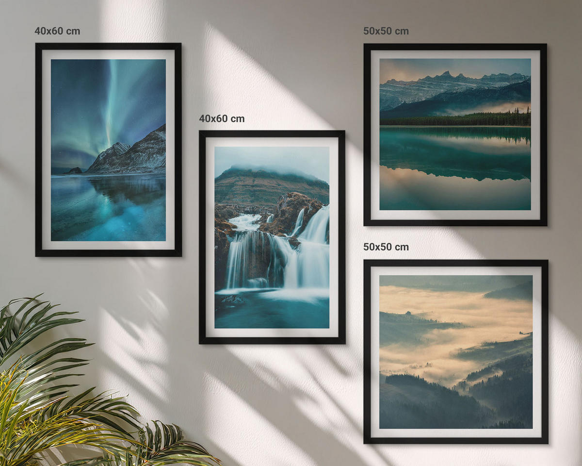 BILDER SET 4er Set - 50x50 cm & 40x60 cm Schwarzer Rahmen - Winterlandschaften, Wasserfälle, Nordlichter - Schwarz, Kunststoff (50/50cm) - TULUP