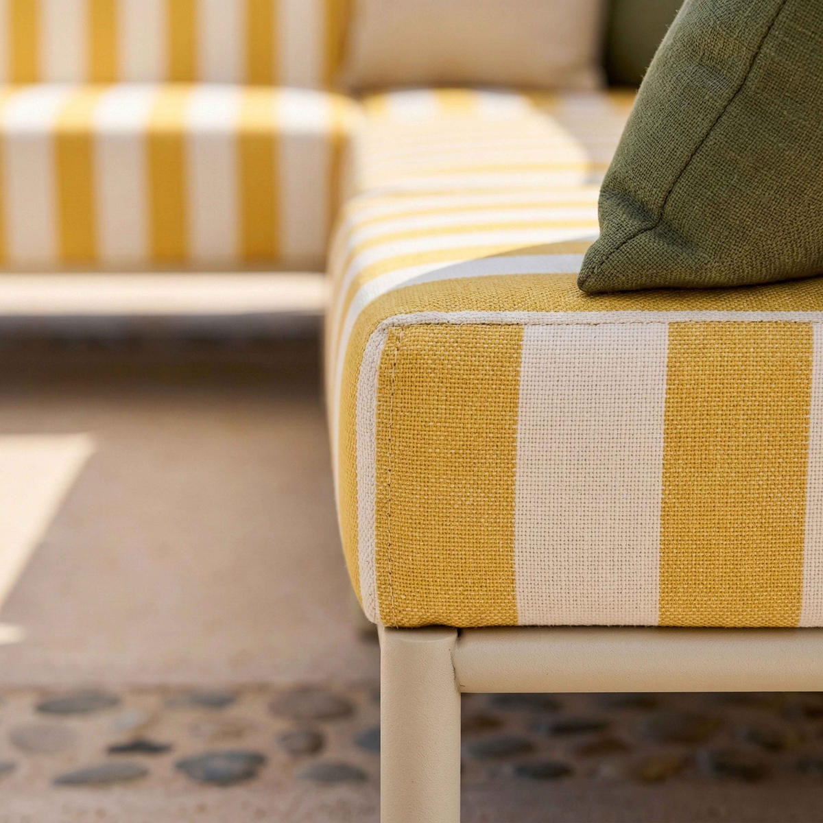 GARTENSOFA mit 6 Sitzplätzen, Gelb - Gelb, Textil - Oviala