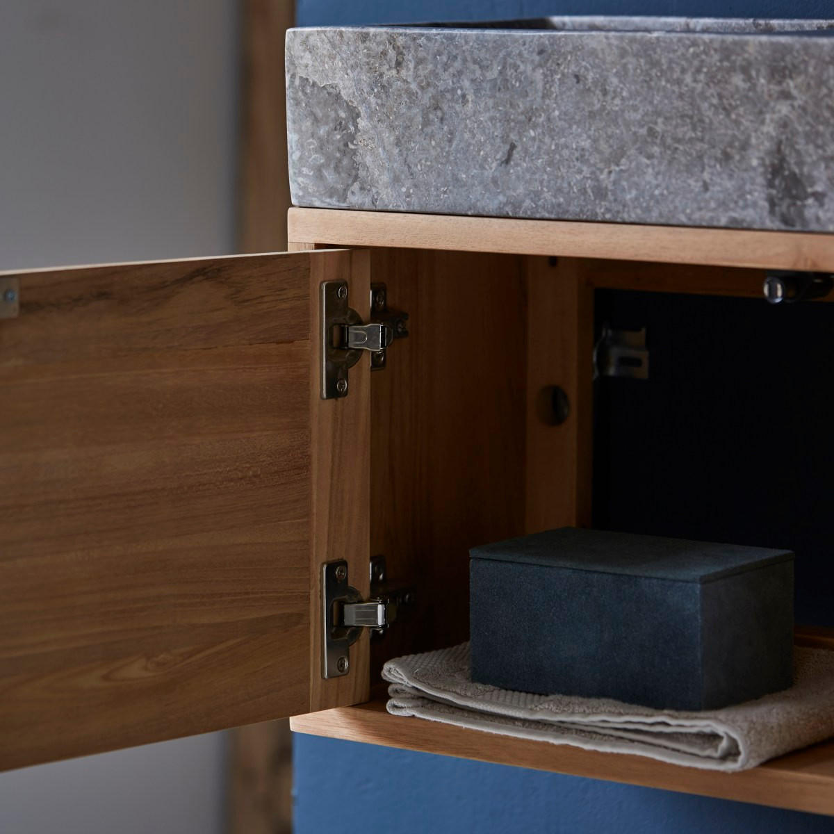 BADUNTERSCHRANK Basic Grau aus Teak - Grau, Holz (38/40/25cm) - Tikamoon