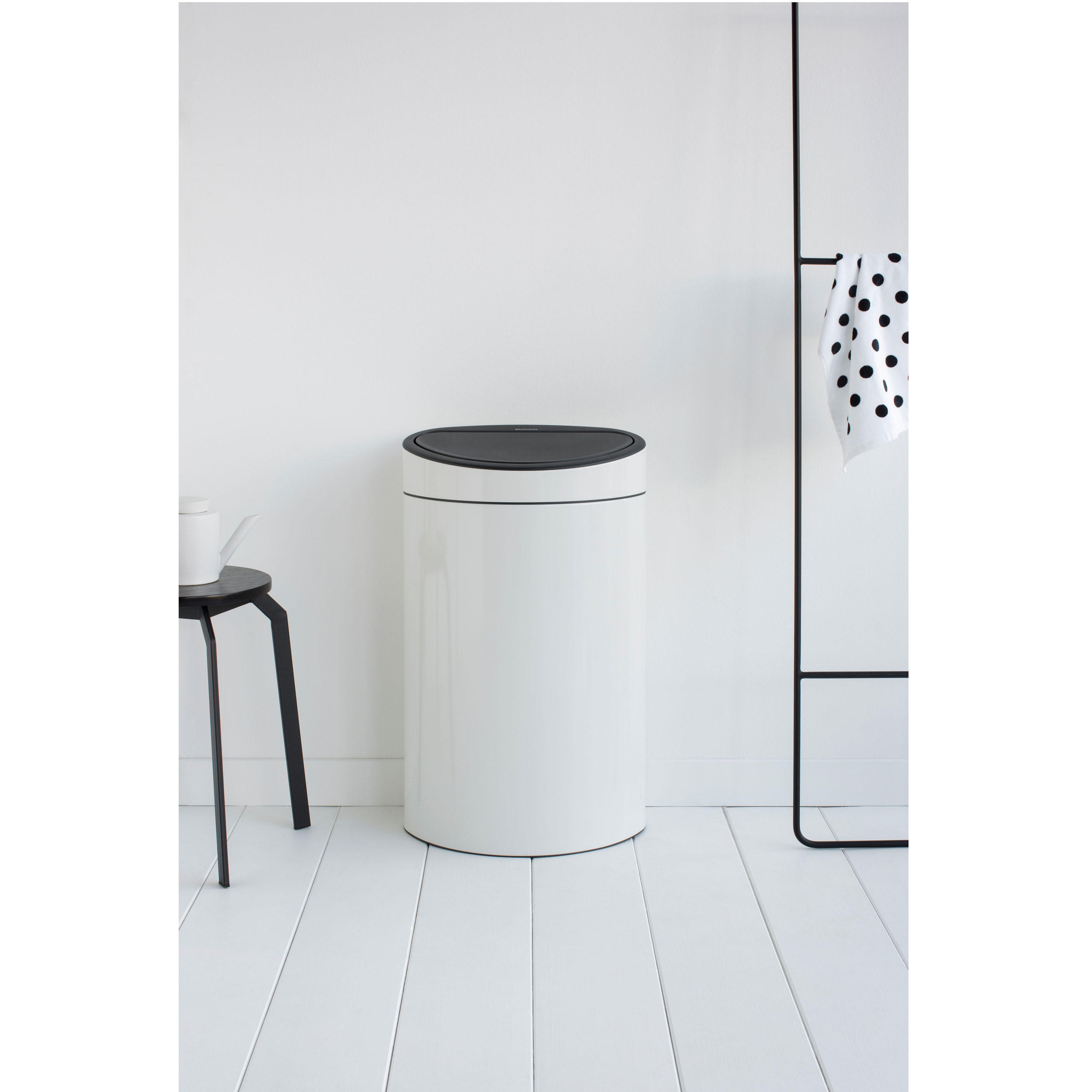 ABFALLBEHÄLTER Touch Bin mit Kunststoffeinsatz, White, 40 L - Weiß, Metall (48.3/76.5/32.8cm) - Brabantia