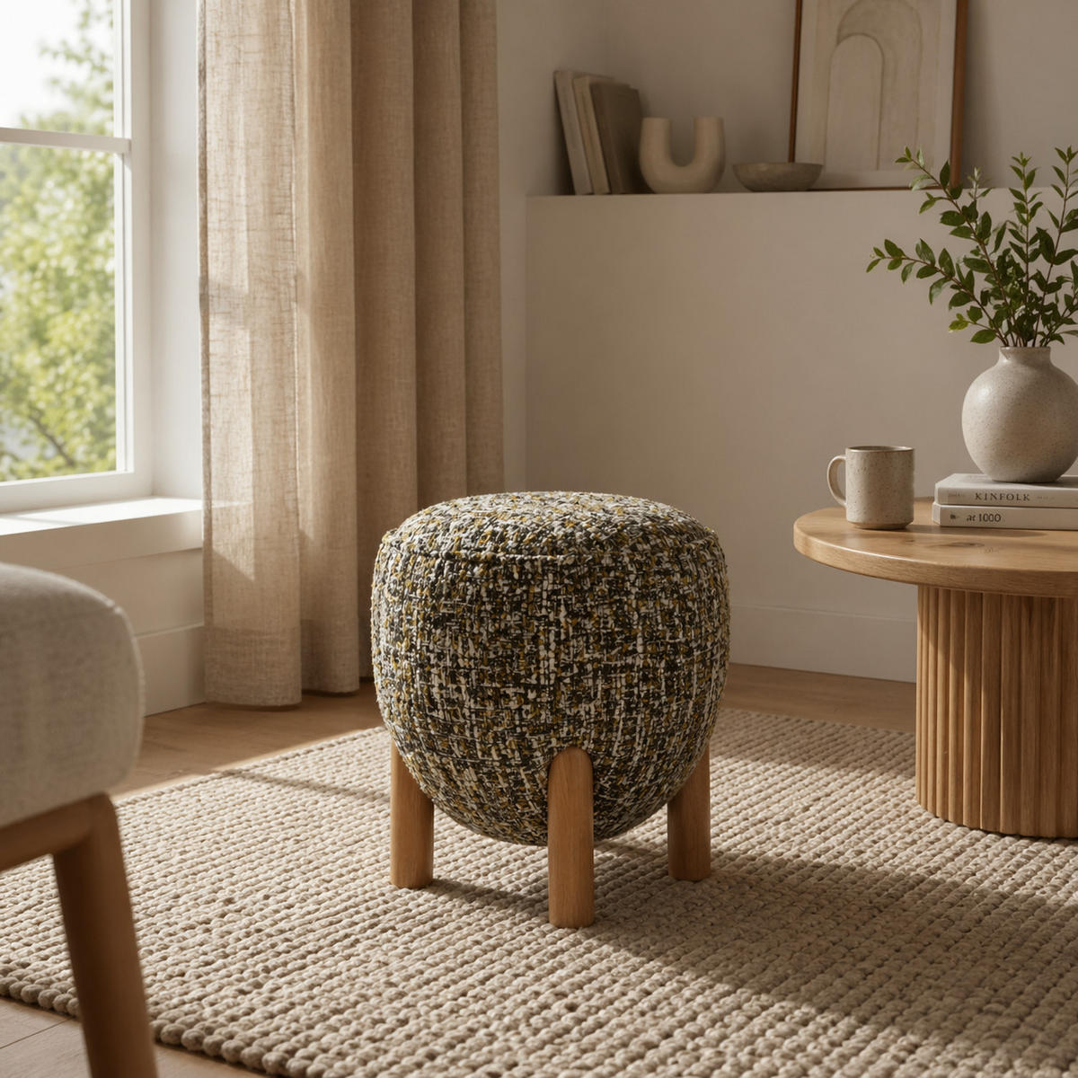 HOCKER Theo, Natur Massiveiche + grüner Stoff - Grün, Holz (45.5/52/45.5cm) - WOODEK