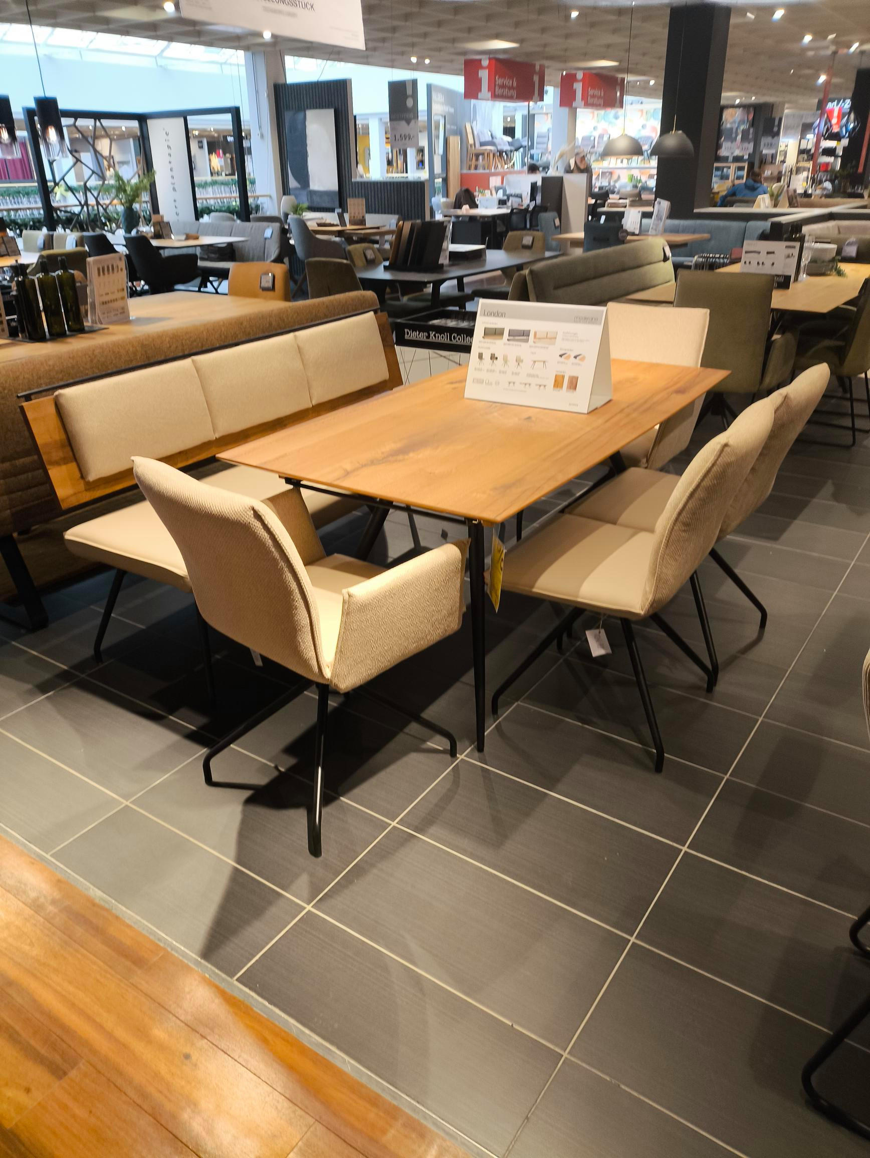 Tischgruppe LONDON - Moderano