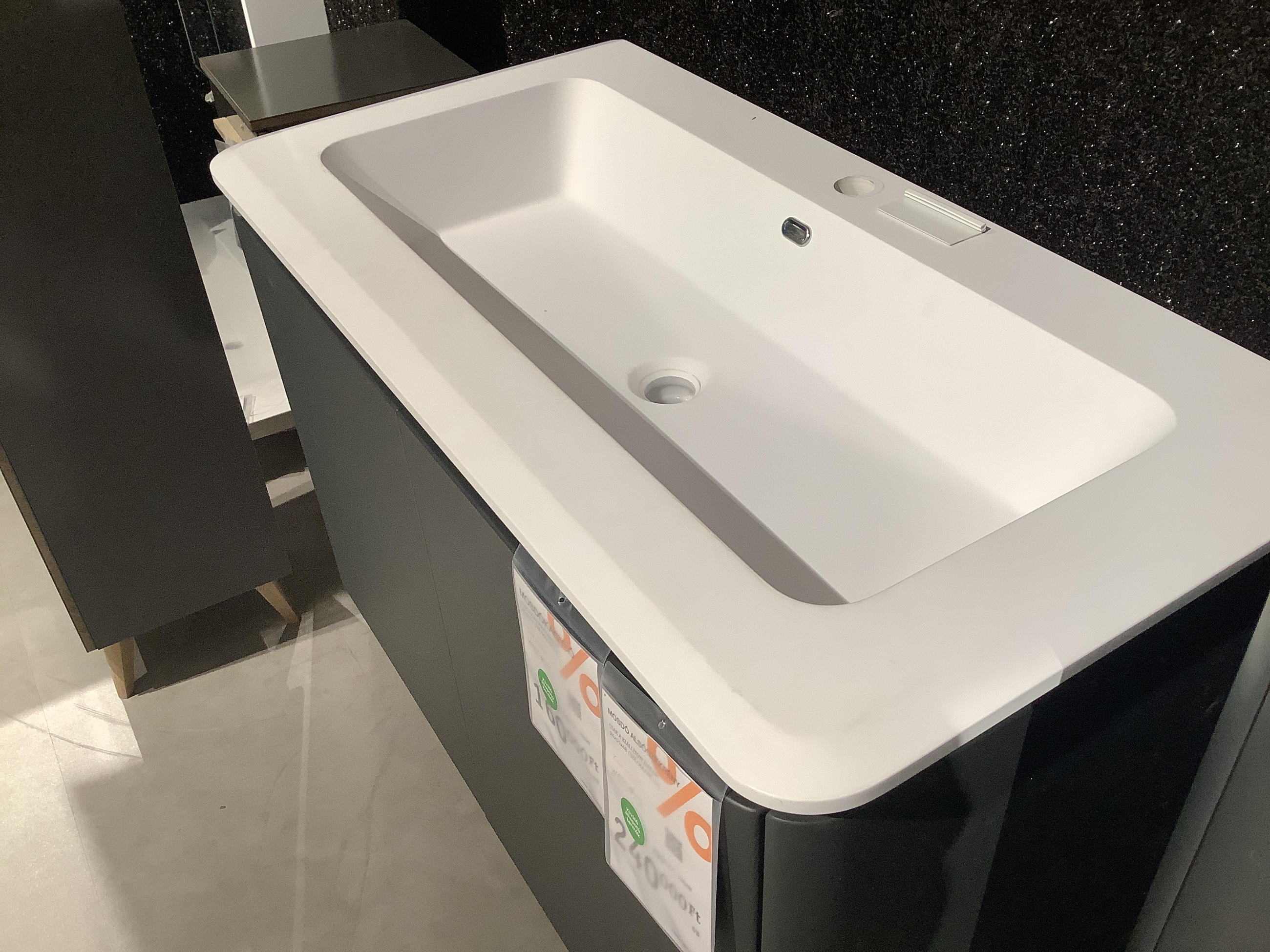 ICONA MOSDÓKAGYLÓ-BUDAÖRS OUTLET - Welnova