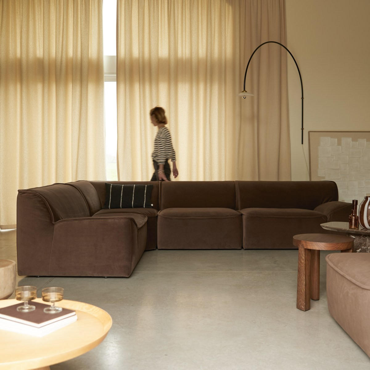 SOFA Quinto Braun aus Stoff - Braun, Textil (315/73/225cm) - Tikamoon