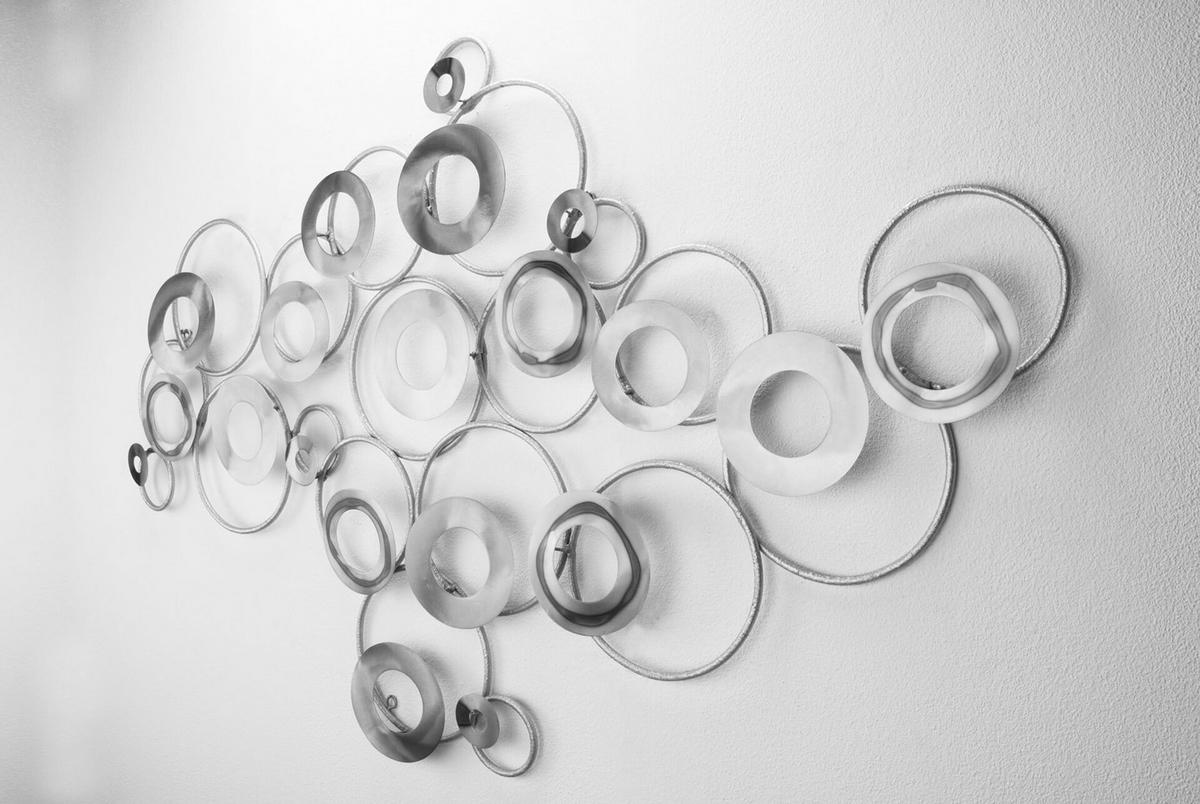 WANDDEKO Silber 129/84 cm - Silberfarben, Metall (3.3/84/4cm) - KUNSTLOFT