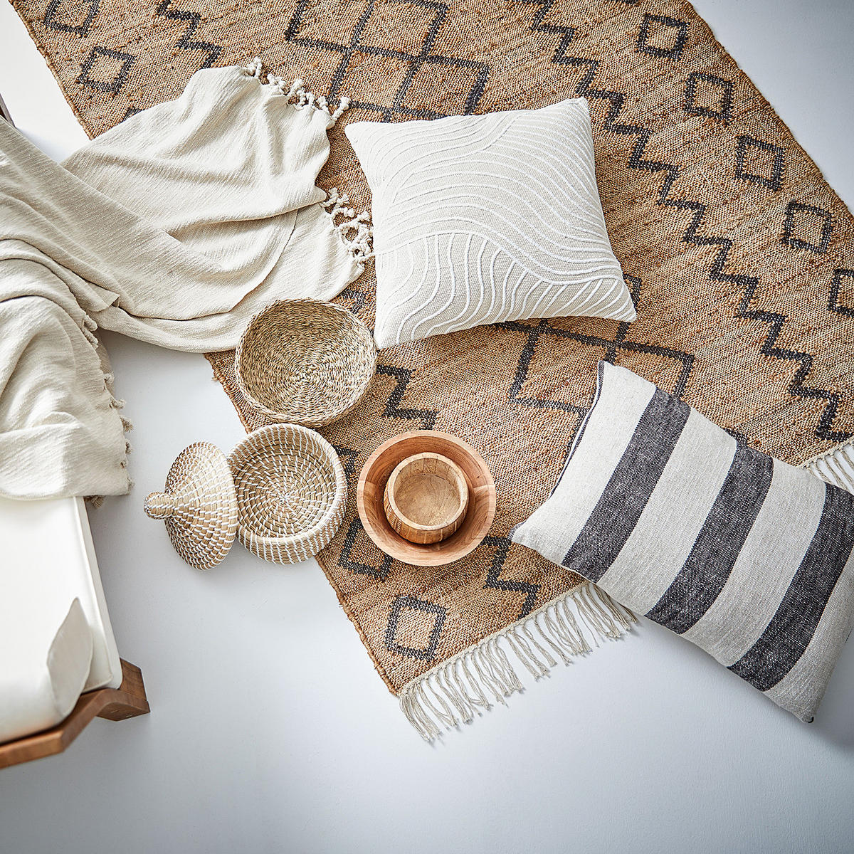 KISSEN Freya - Beige, Textil (50/3cm) - BUTLERS