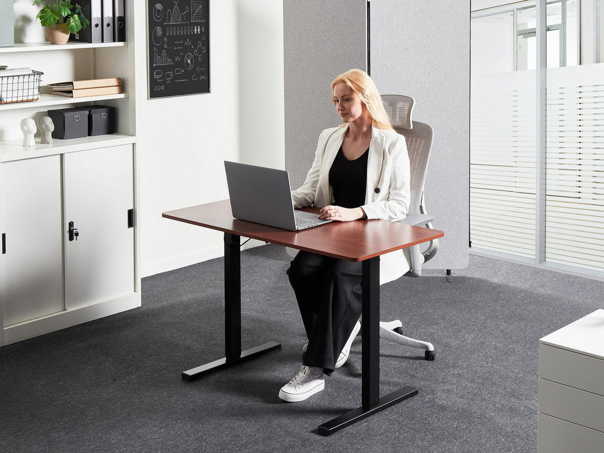 SCHREIBTISCH elektrisch höhenverstellbar 120/60 cm Braun/Schwarz Tavares - Schwarz/Braun, Holzwerkstoff/Metall (60/120/75cm) - Beliani