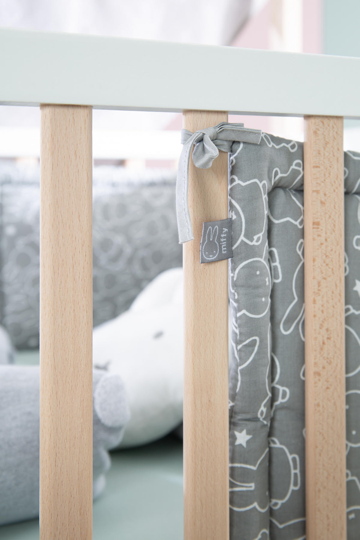 NESTCHEN miffy® - Grau, Textil (170/3cm) - Roba