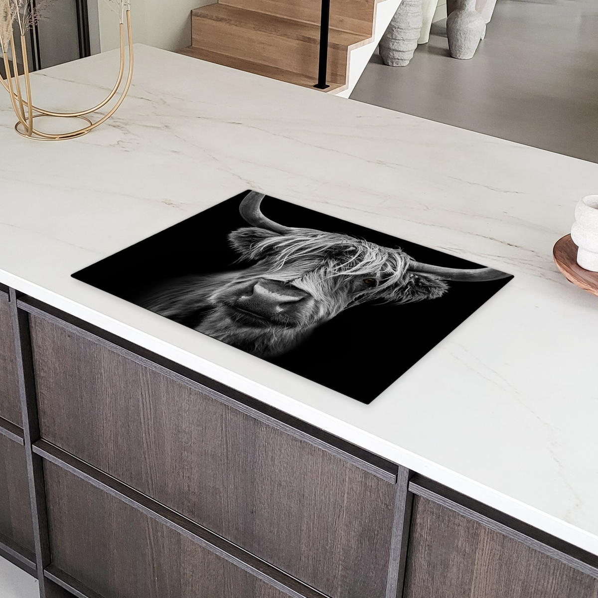 HERDABDECKPLATTE Schottischer Highlander - Hörner - Schwarz - Weiß - Kuh - Wild - Tiere Herdabdeckung Induktionsfeld 75x52 cm - Schwarz, Kunststoff (75/52/0.2cm) - MuchoWow