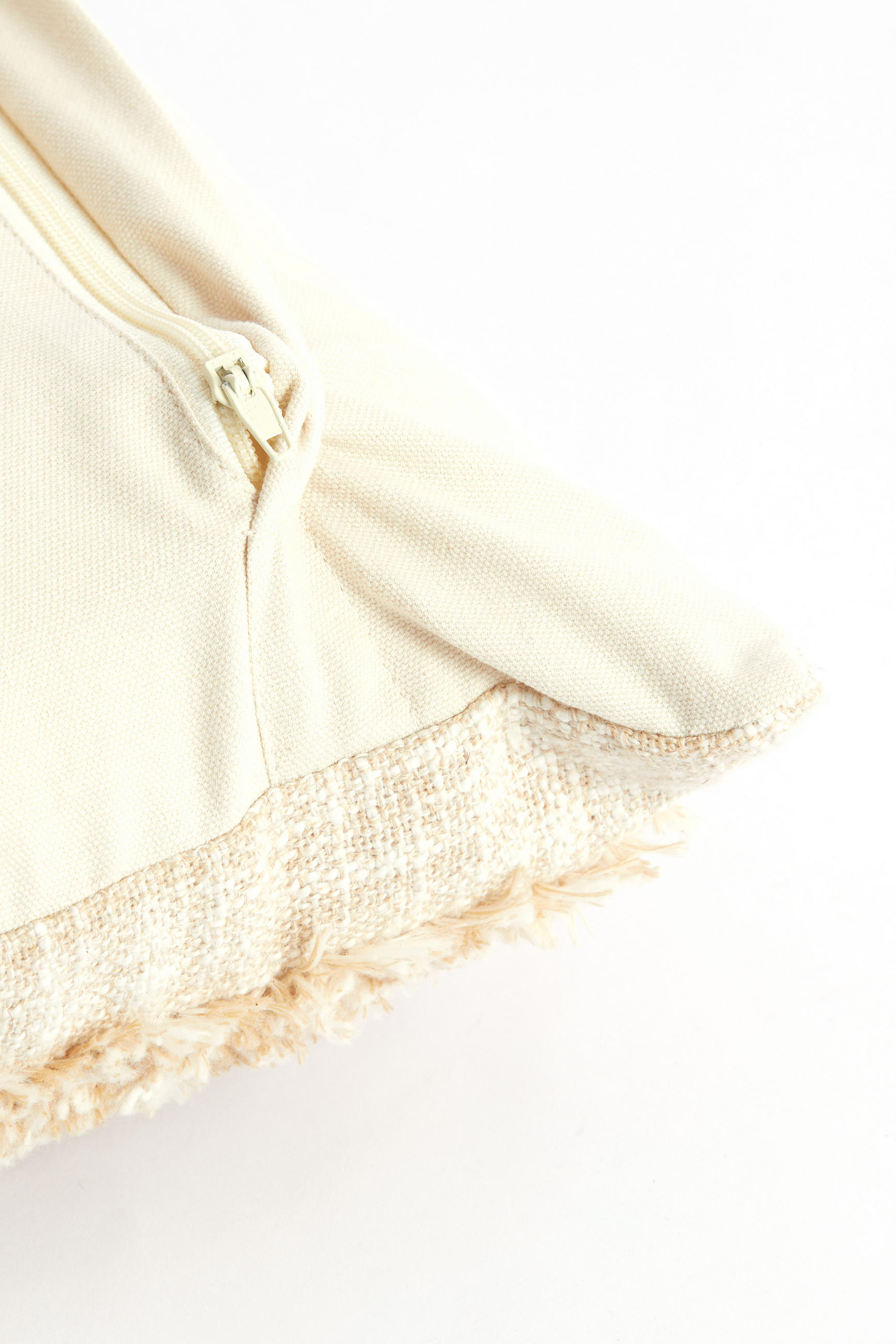 DEKOKISSEN Javea Braun 60/30/10 cm - Braun, Textil (30/60cm) - Light & Living