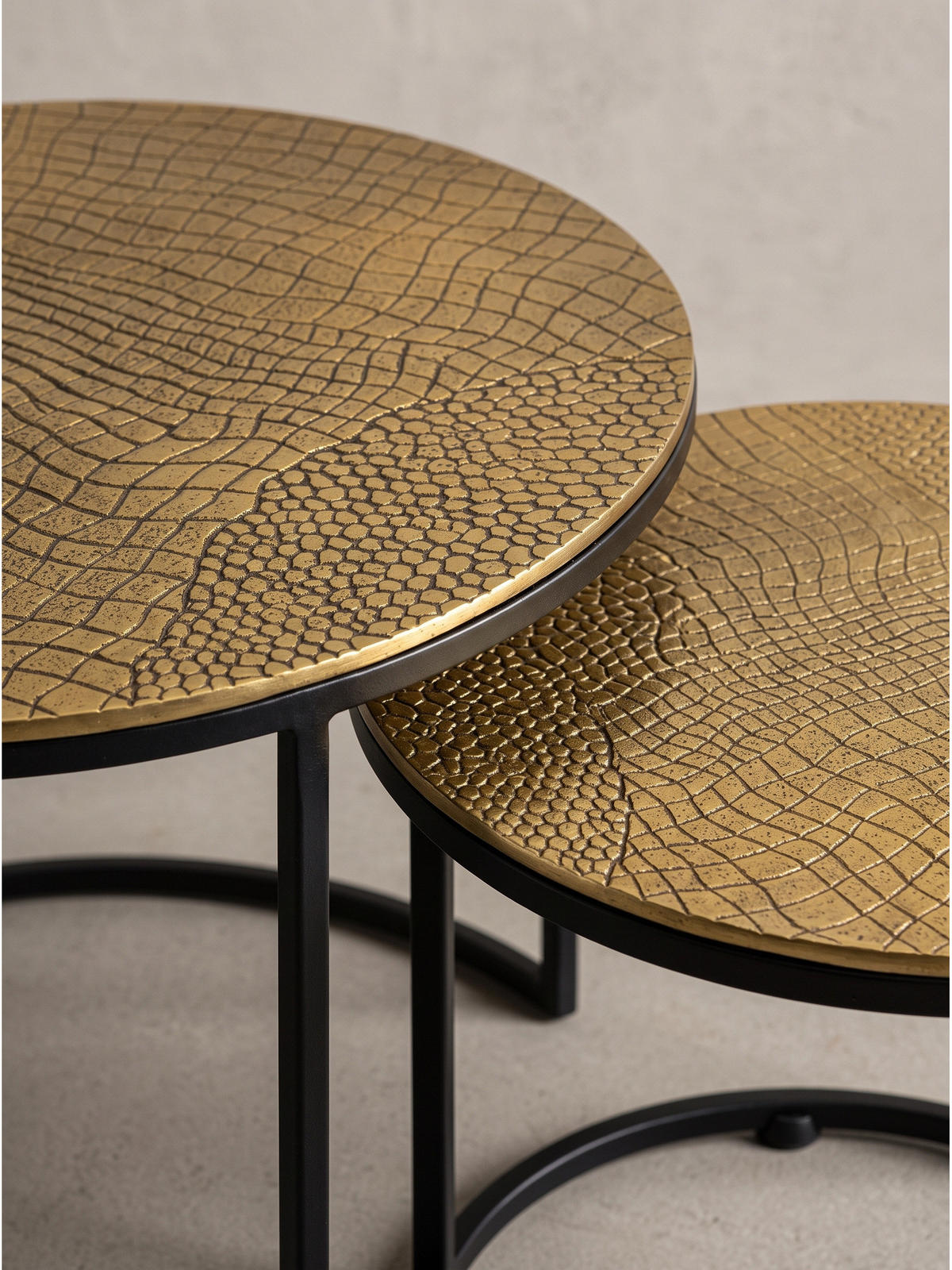 COUCHTISCHE 2er-Set VIENNE, Aluminium, handgefertigt, Gold, Ø 60 x 45 cm - Goldfarben/Schwarz, Metall (60/60/45cm) - KADIMA DESIGN