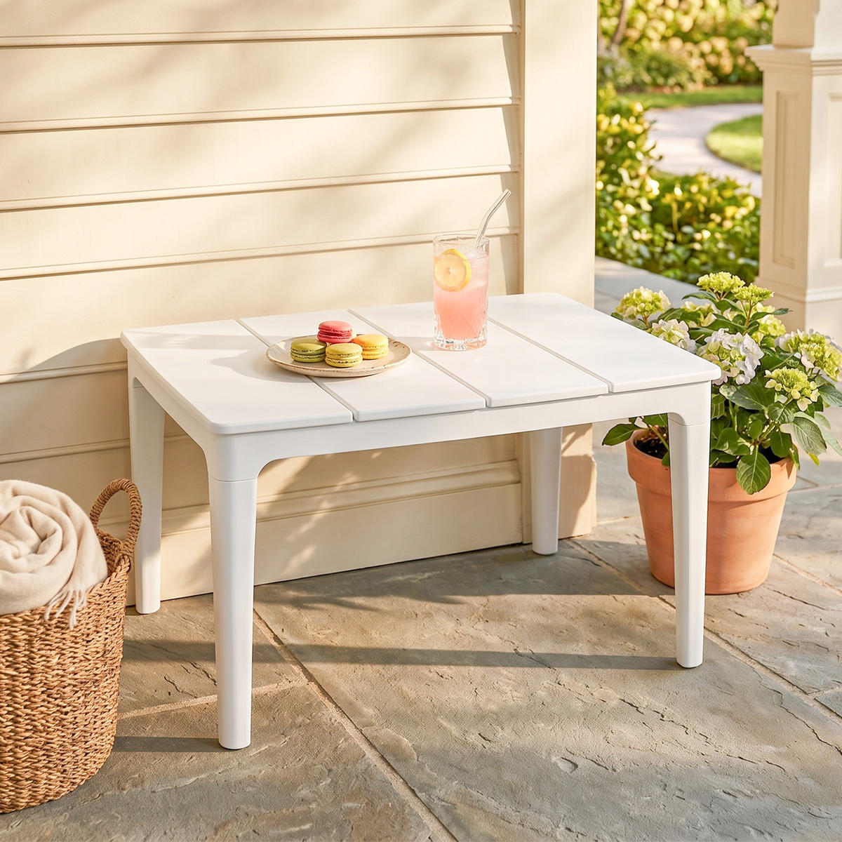 GARTENTISCH,CREMEWEISS,1 Stück - Weiß, Kunststoff (70/53/39cm) - GiPP
