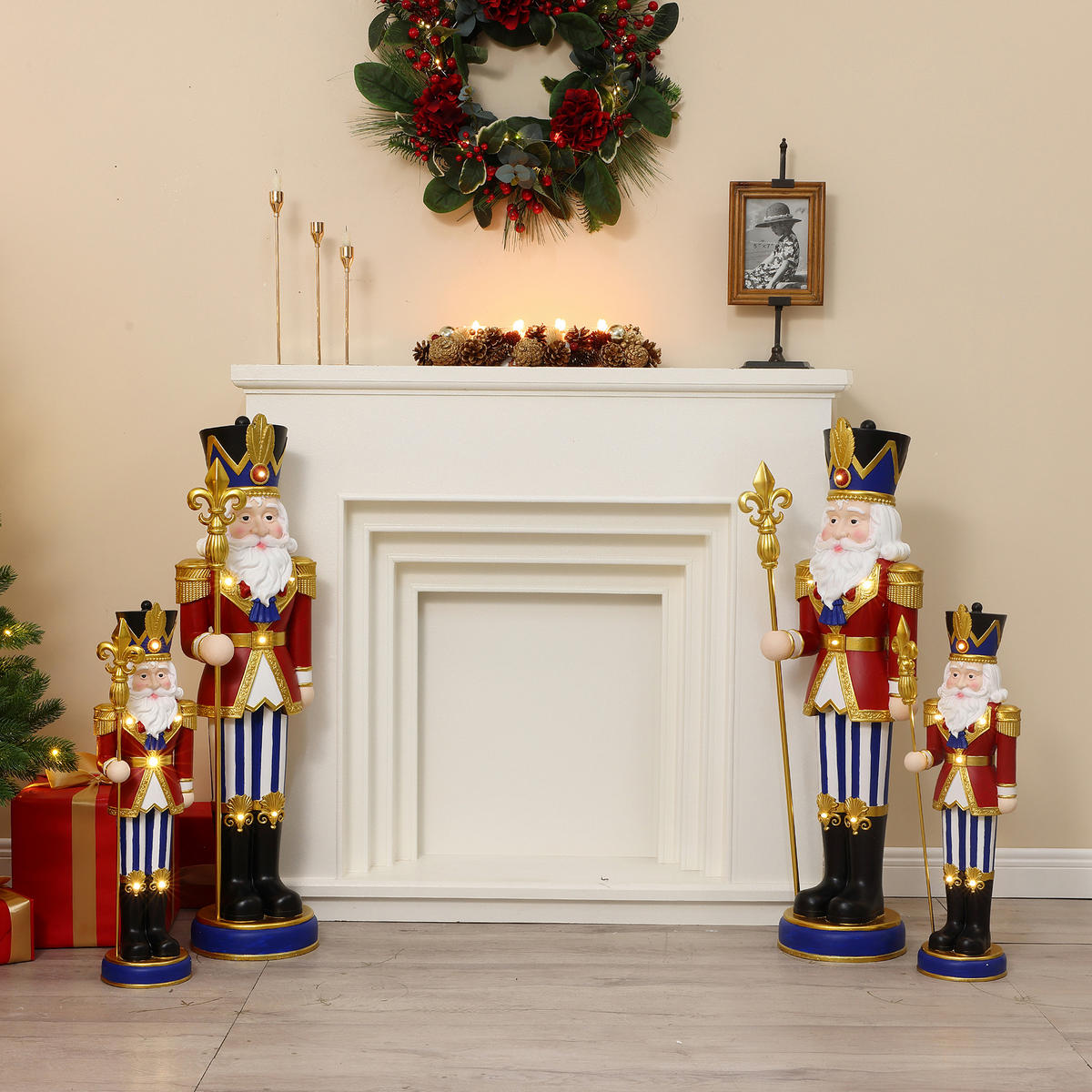 NUSSKNACKER Figur groß 61 cm, Weihnachtsdeko mit LED, Timer, MgO - Dunkelrot, Naturmaterialien (19.5/61/16.5cm) - Hometopia