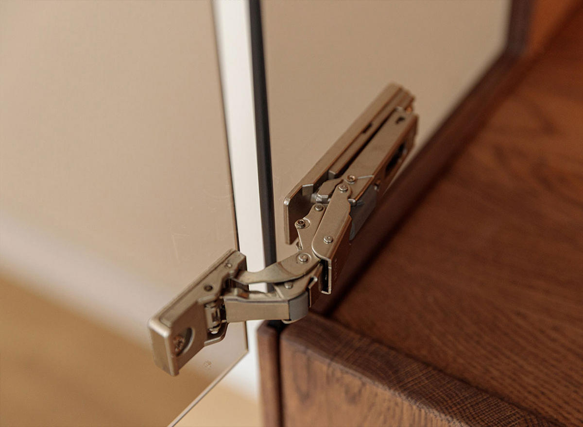 VITRINE Collodi Wildeiche Tabak 43 / 37 / 205cm - Wildeiche/Eichefarben, Holz (43/205/37cm) - Feldmann-Wohnen