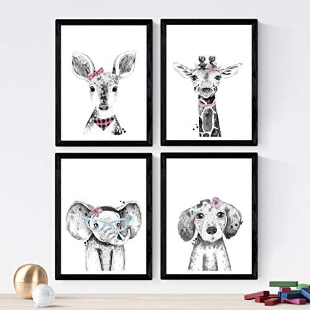 POSTER Set mit 4 Kindertiere mit rosa Kaugummi und Gläsern A4 Schwarzer Rahmen - Schwarz, Papier (29.7/3cm) - Nacnic