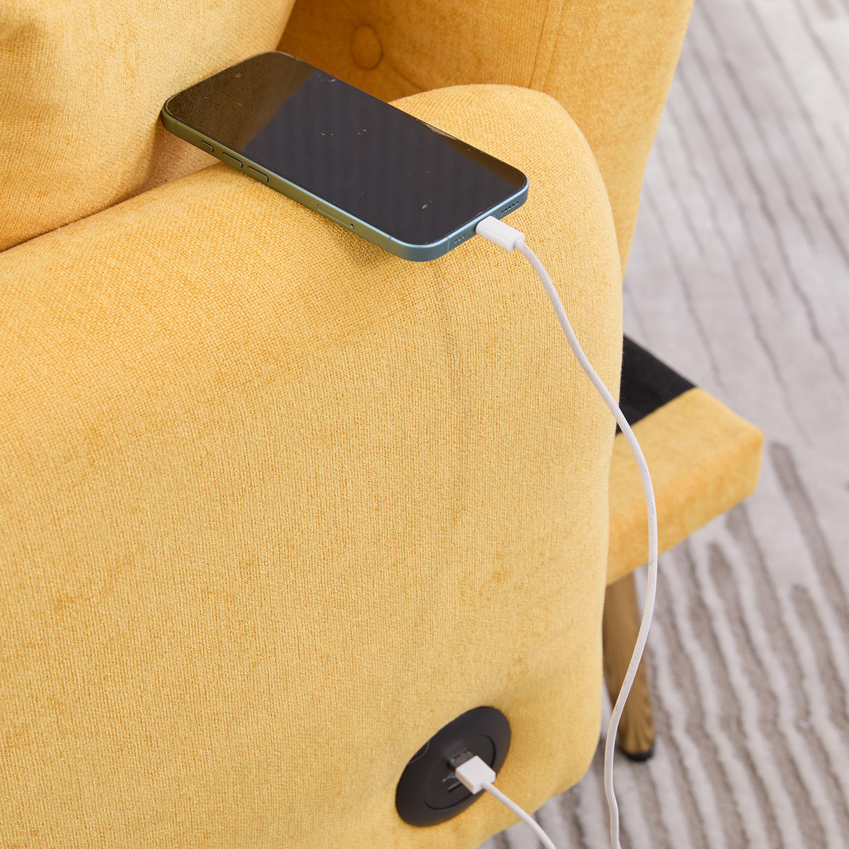 2-SITZER-SOFA mit zwei USB-Anschlüssen, Handyhalterung, verstellbarer Rückenlehne und Metallfüßen – Gelb - Gelb, Textil (78/78/173cm) - KOMHTOM