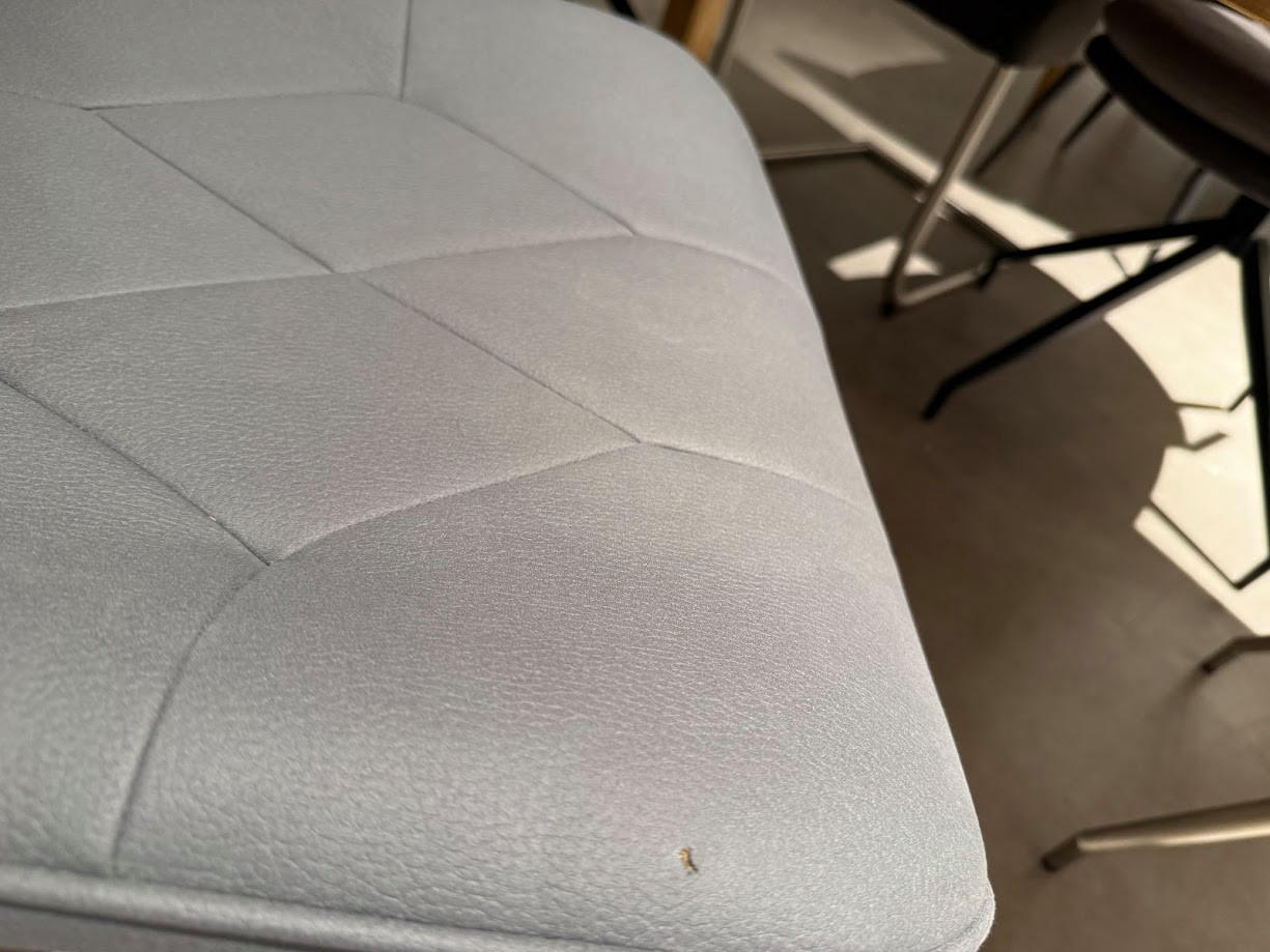 SZÉK HENRY-BUDAÖRS OUTLET - Novel