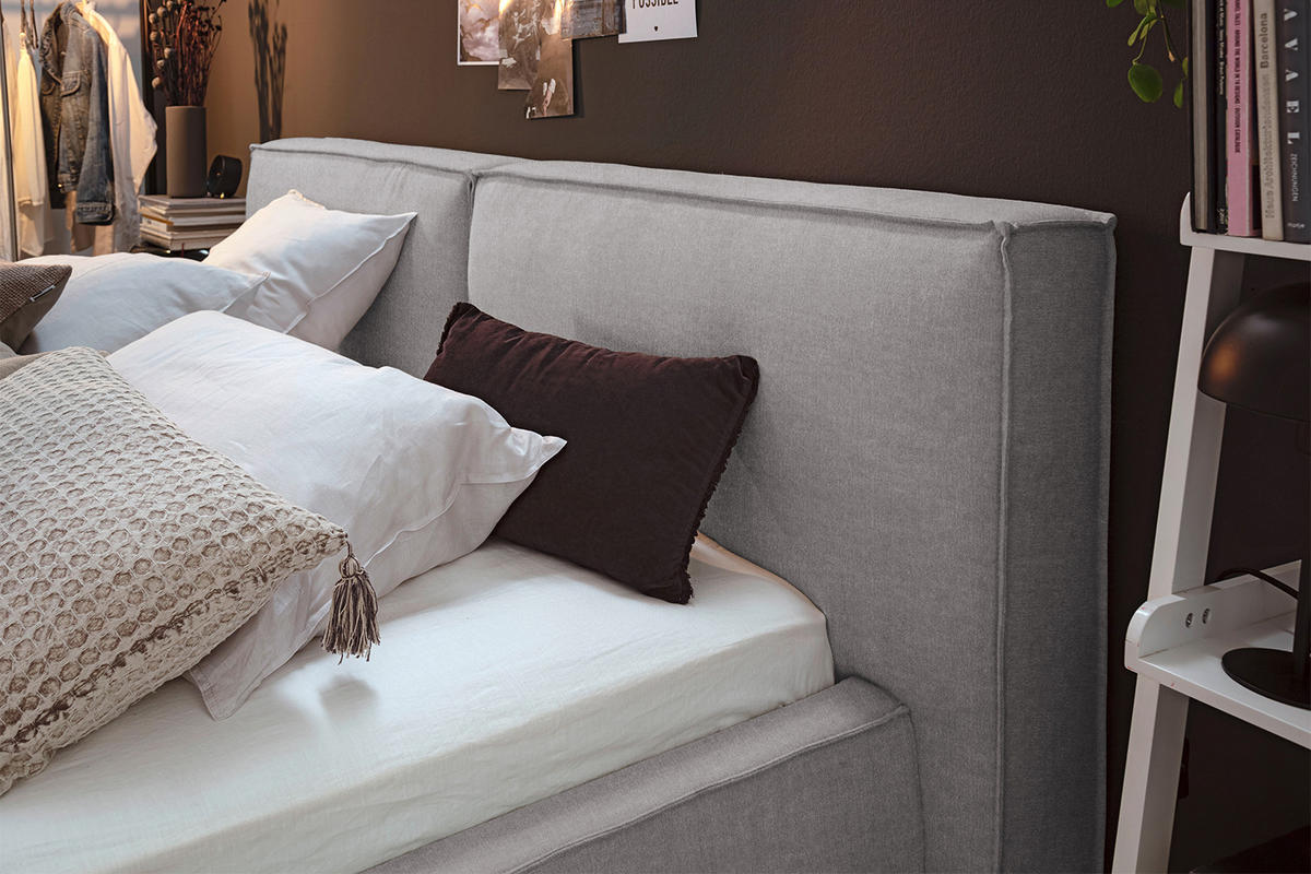 POLSTERBETT CARLO Grau Massivholz - Grau, Textil (200/200cm) - KAWOLA