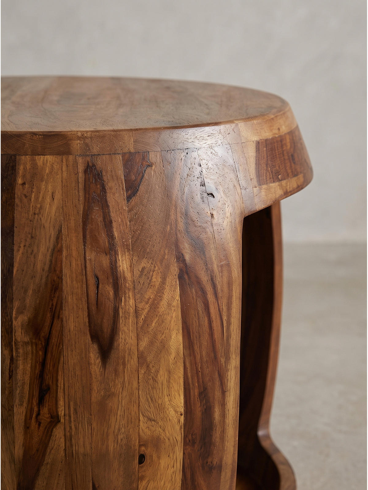 BEISTELLTISCH ANTEQUERA, Dunkles Massivholz, Ø 50 x 40 cm - Dunkelbraun/Braun, Holz (50/50/40cm) - KADIMA DESIGN