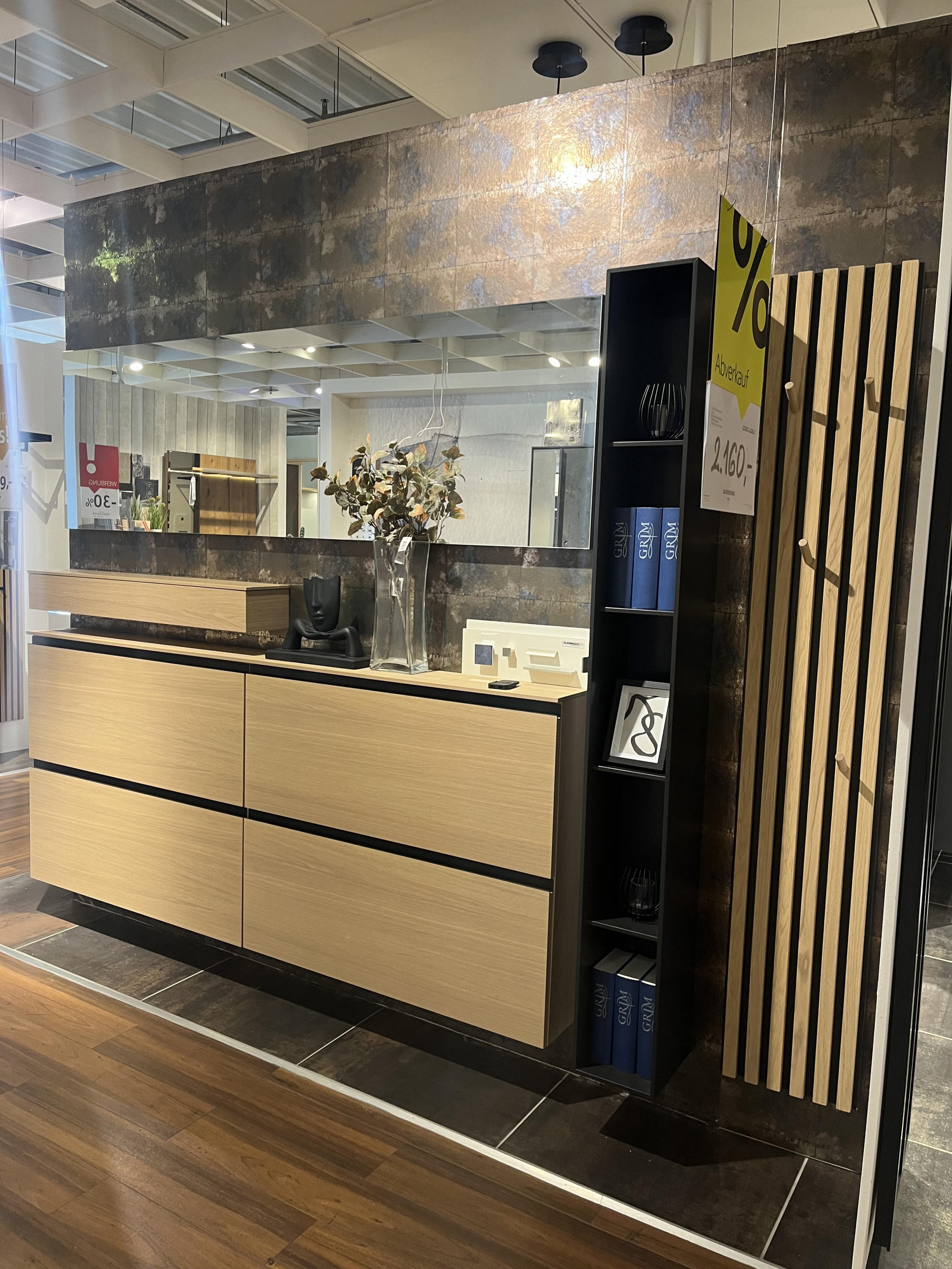 GARDEROBE TANDO - Sudbrock