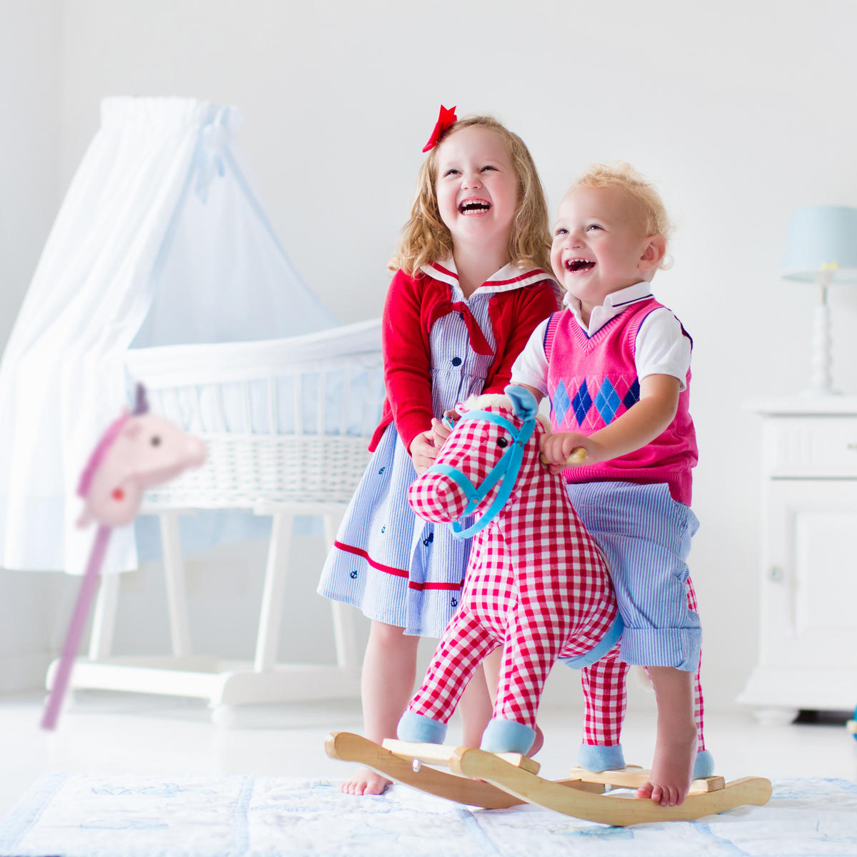 JEDNOROŽEC na tyči - viacfarebná, textil/plast (21/10/74cm) - Relaxdays