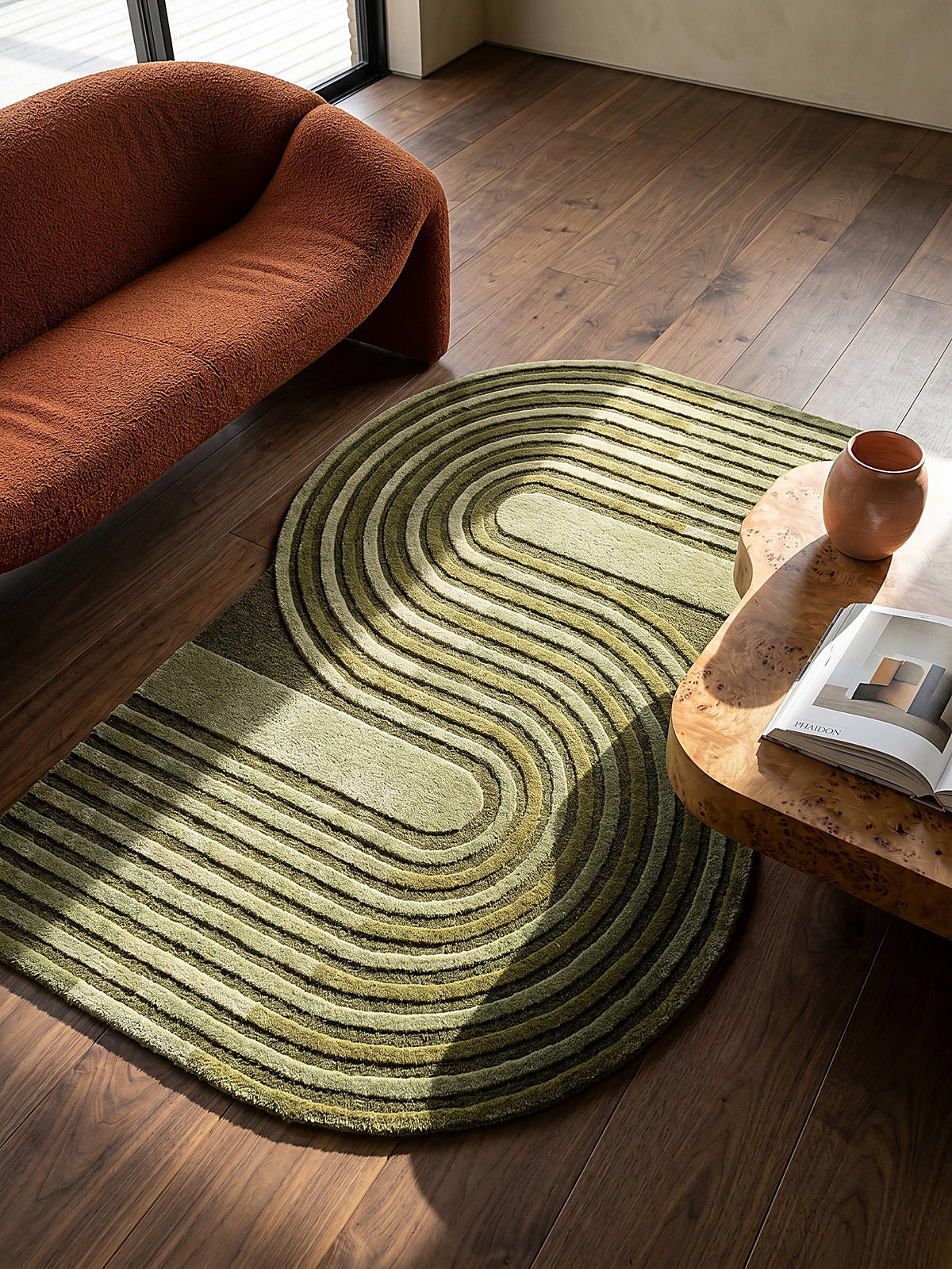 TEPPICH handgetuftet aus Wolle mit geometrischem S-förmigem Design und Hoch-Niedrig Flor Olivegrün Shaped 120x180 - Grün, Textil (180/120cm) - KADIMA DESIGN