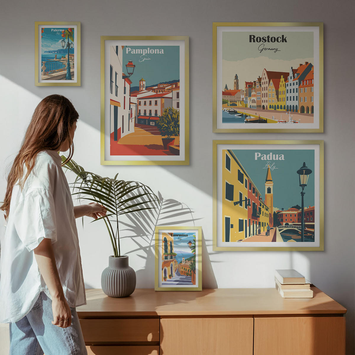 WANDBILDER 5er Set - 50x50 cm & 20x30 cm & 40x60 cm Goldrahmen - Architektur der Küstenstädte - Goldfarben, Kunststoff (40/60cm) - ArtPrintCave