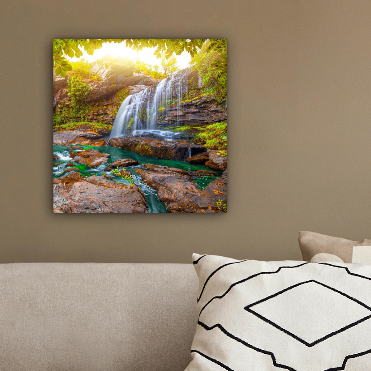 LEINWANDBILD Natur - Wasserfall - Pflanzen - Bäume - Sonne Deko Wohnzimmer 20x20 cm - Olivgrün, Textil (20/20cm) - MuchoWow