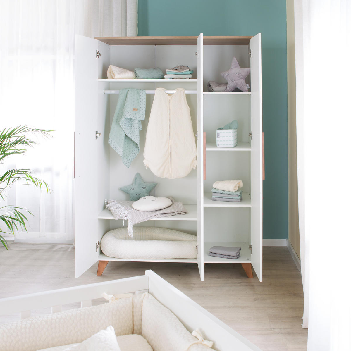KLEIDERSCHRANK Ole - Weiß, Holzwerkstoff (118/190/52cm) - Roba