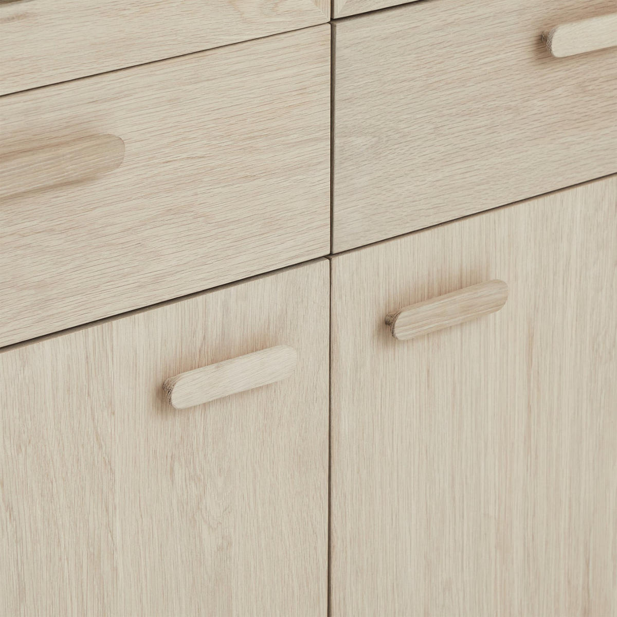VITRINE Eiche massiv - Eichefarben, Holz/Holzwerkstoff (110/187/40cm) - Furnhouse