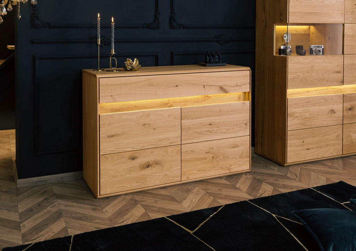 SIDEBOARD Wildeiche inkl. LED 123x43,5x86 natur geölt CARDIFF #131 - Braun, Holz (123/86/44cm) - Massivmoebel24