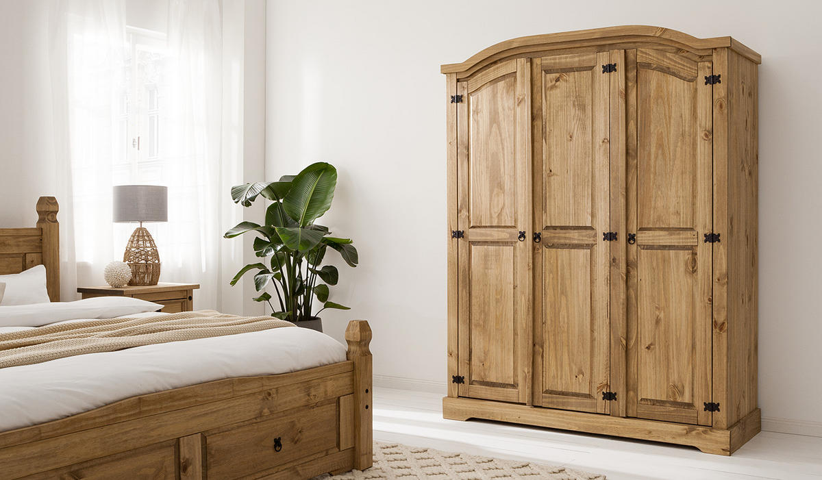 DREHTÜRENSCHRANK - Gerundet - Kiefer massiv - Schwarz/Kieferfarben, Holz/Metall (149/194/56cm) - home24