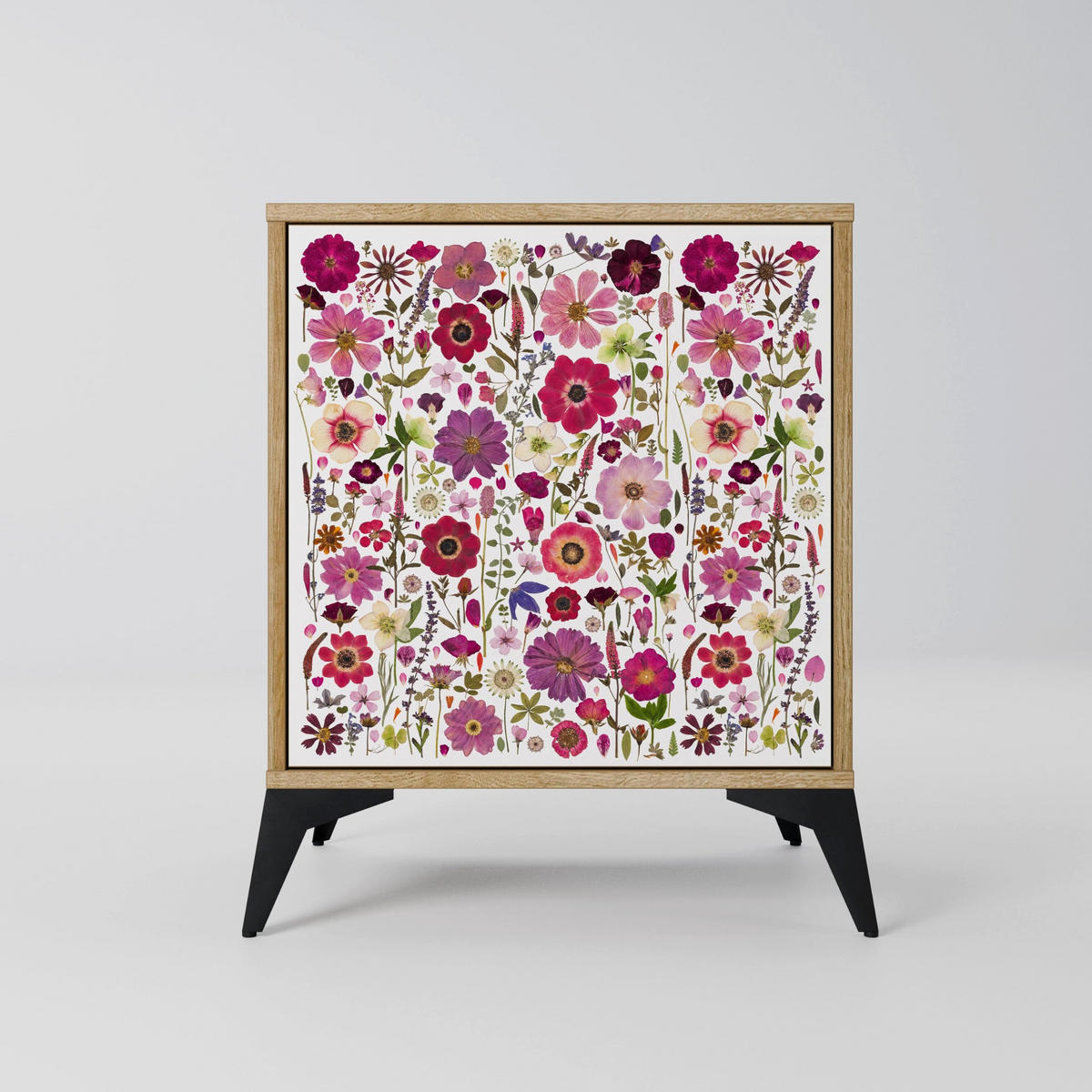 SIDEBOARD PETAL GARDEN, Eichefarben, 57,5x42x77,5 cm, Schräge Buchenholzfüße - Eichefarben/Buchefarben, Holzwerkstoff/Buchenholz (57.5/77.5/42cm) - SpaceRebels