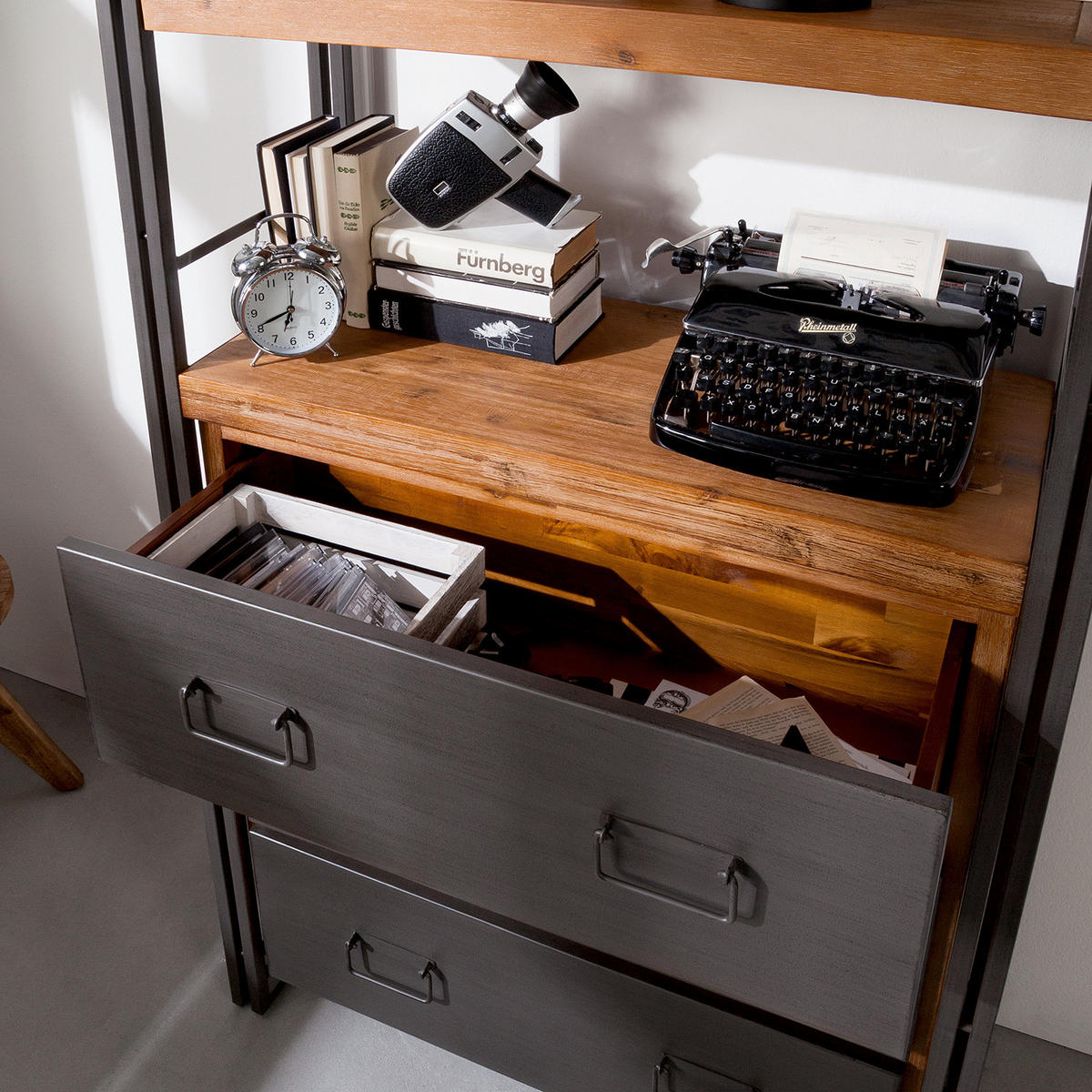 REGAL - 2 Fächer, 3 Schubladen, Akazie massiv / Metall - Akaziefarben, Holz (90/190/35cm) - home24