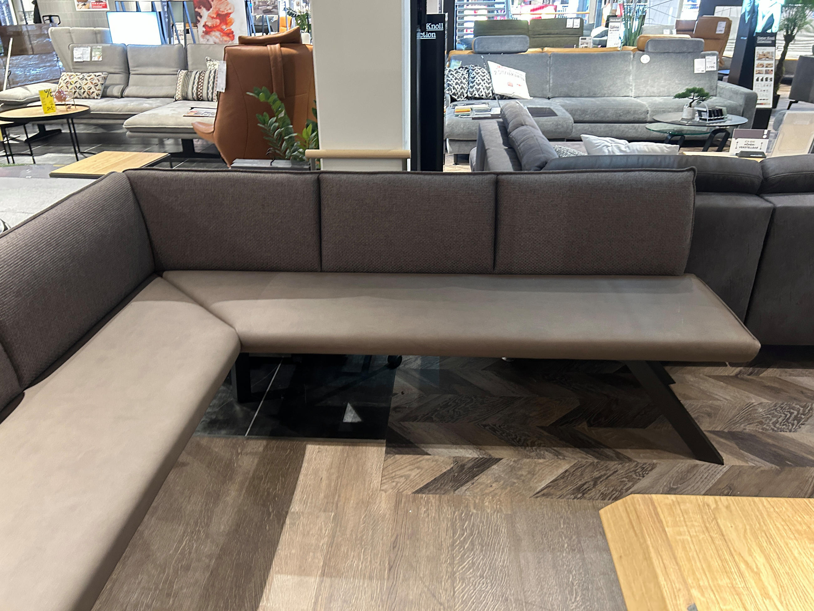 Eckbank Matera - Novel