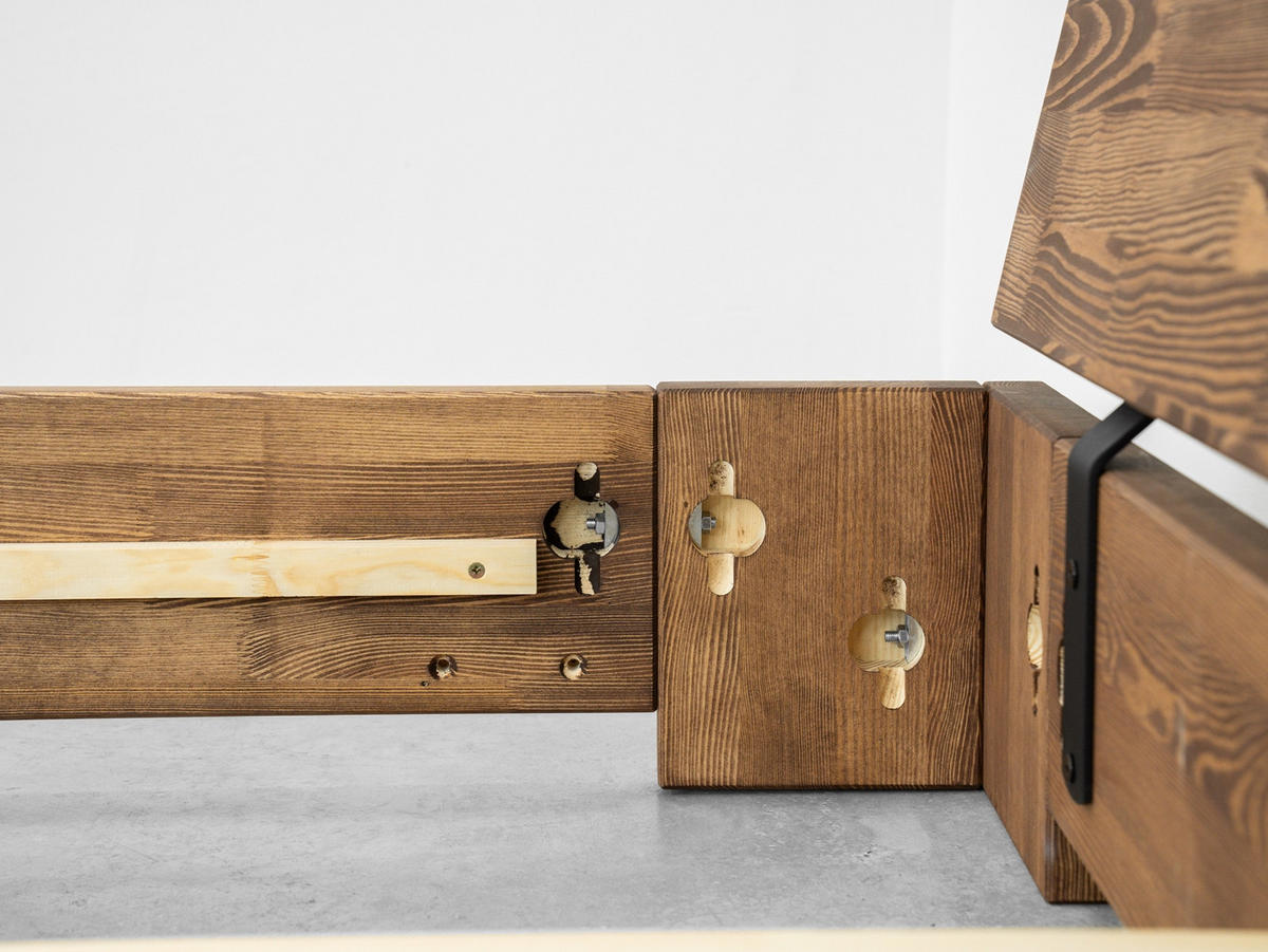 BETT aus Massivholz MARIKA III - Dunkelbraun, Holz (160/200cm) - Seart