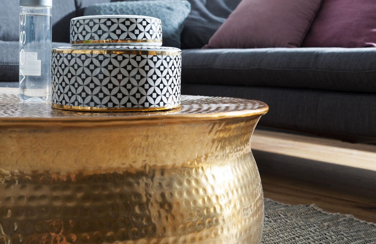 COUCHTISCH Orient Handgefertigt Hammerschlag-Aluminium Großzügige Ablagefläche, Gold 75x75x31 cm - Goldfarben, Metall (75/75/31cm) - KADIMA DESIGN