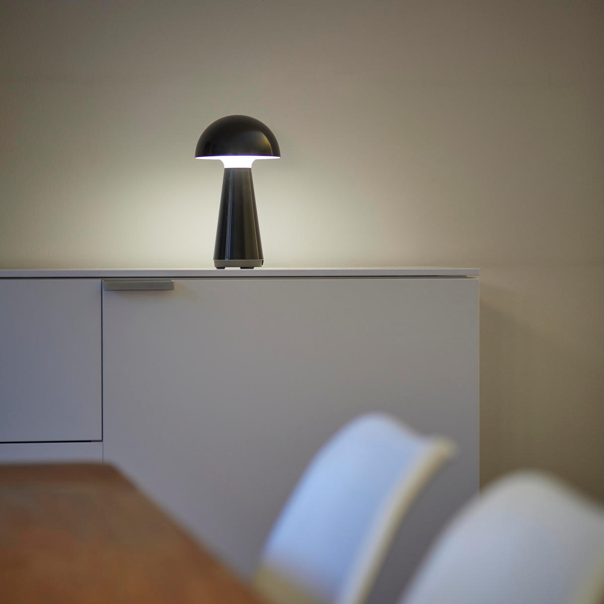 LED-AKKU-TISCHLEUCHTE - dimmbar mit Touch-Sensor für Innen und Außen in Schwarz - Schwarz, Kunststoff (16/16/28.5cm) - Northpoint
