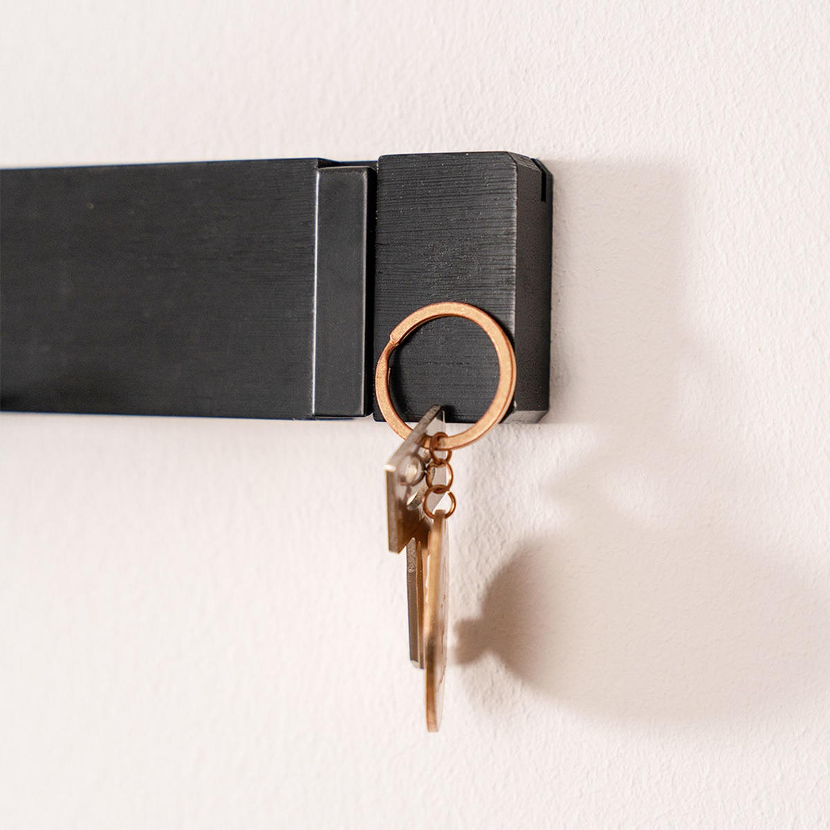 GARDEROBENLEISTE HOOK - Farbe: Schwarz - Schwarz, Holz (50/5.5/2cm) - Home Deluxe